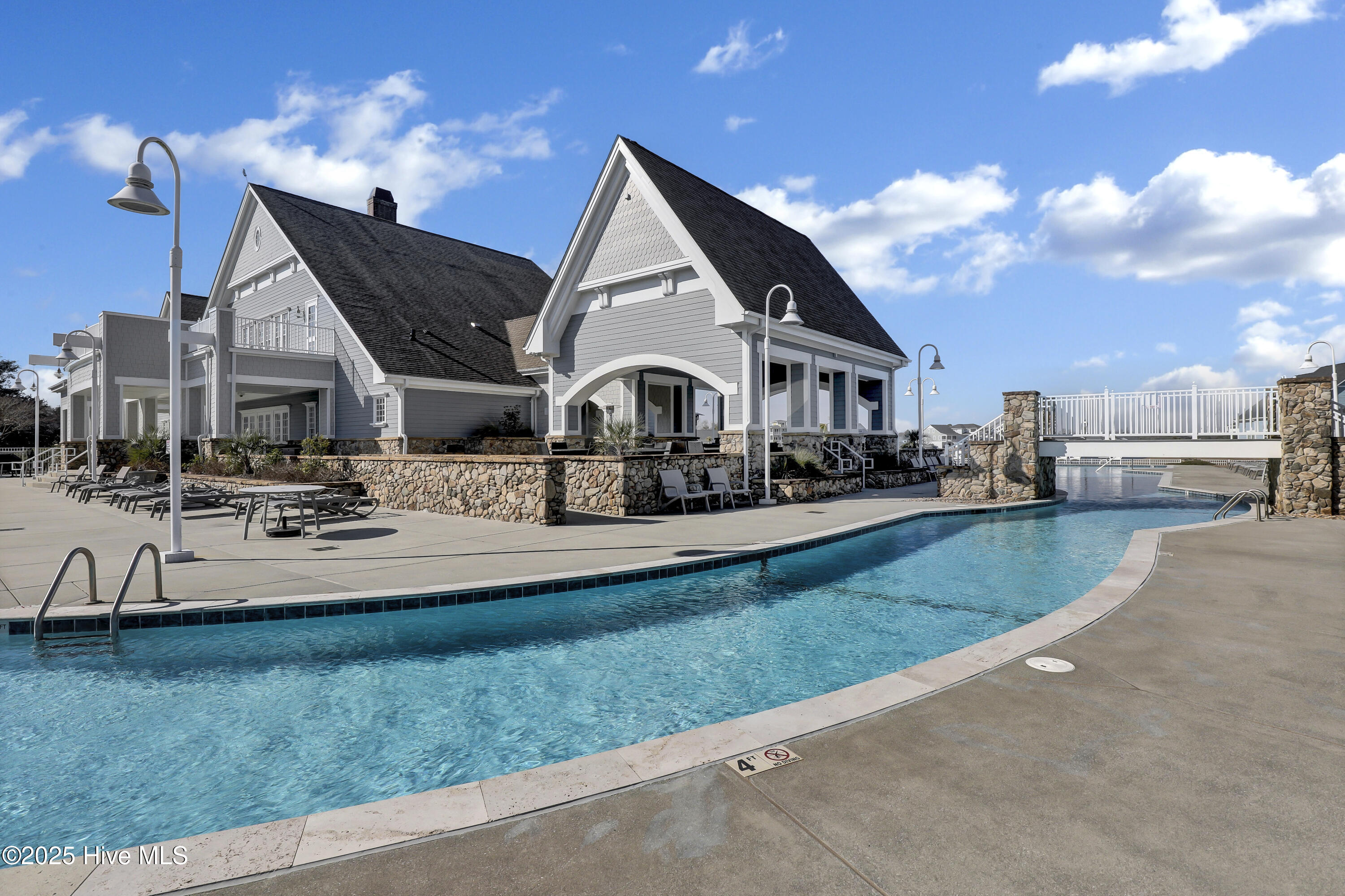 813 Sweetgrass Street SE, Holly Ridge, NC, 28445