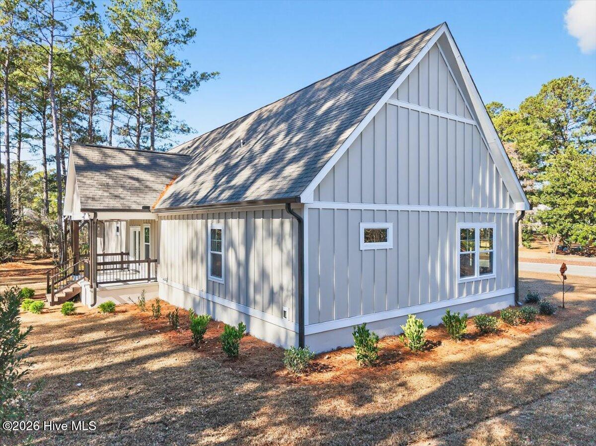 100508679 | Photo 42