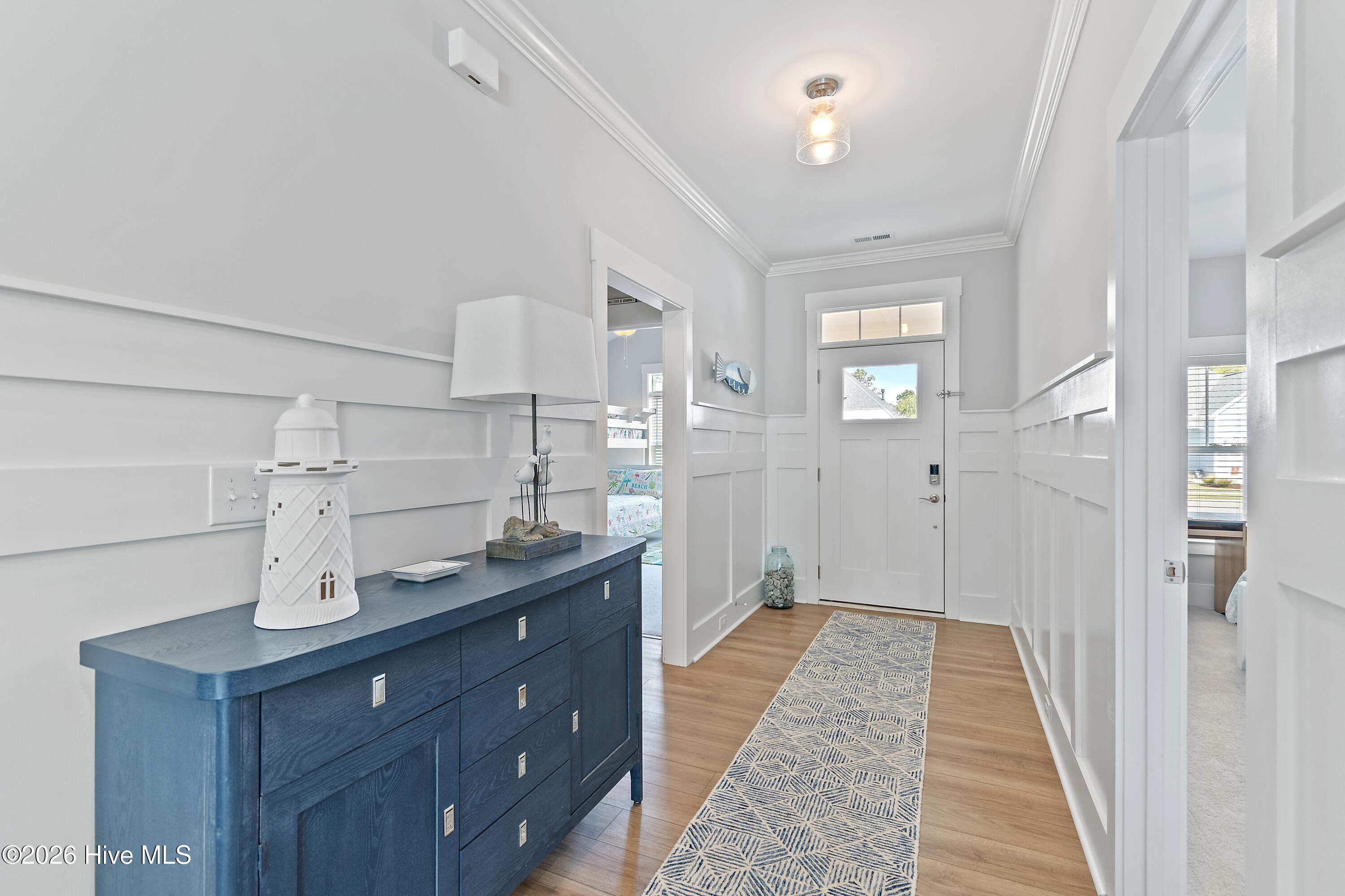 100566064 | Photo 67