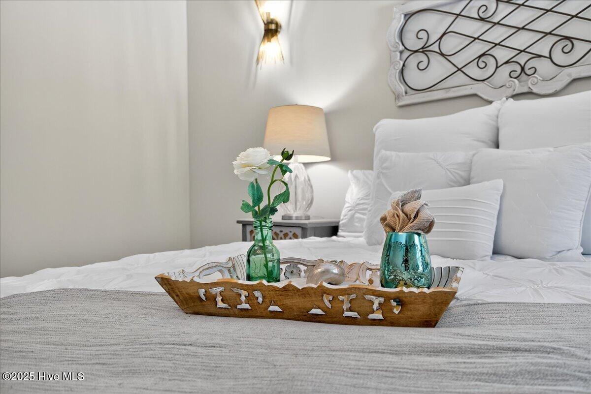 100514096 | Photo 52