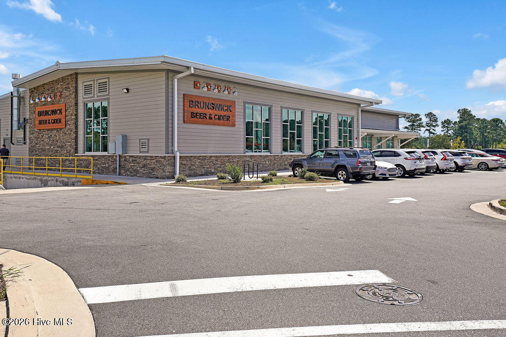 100565235 | Photo 146