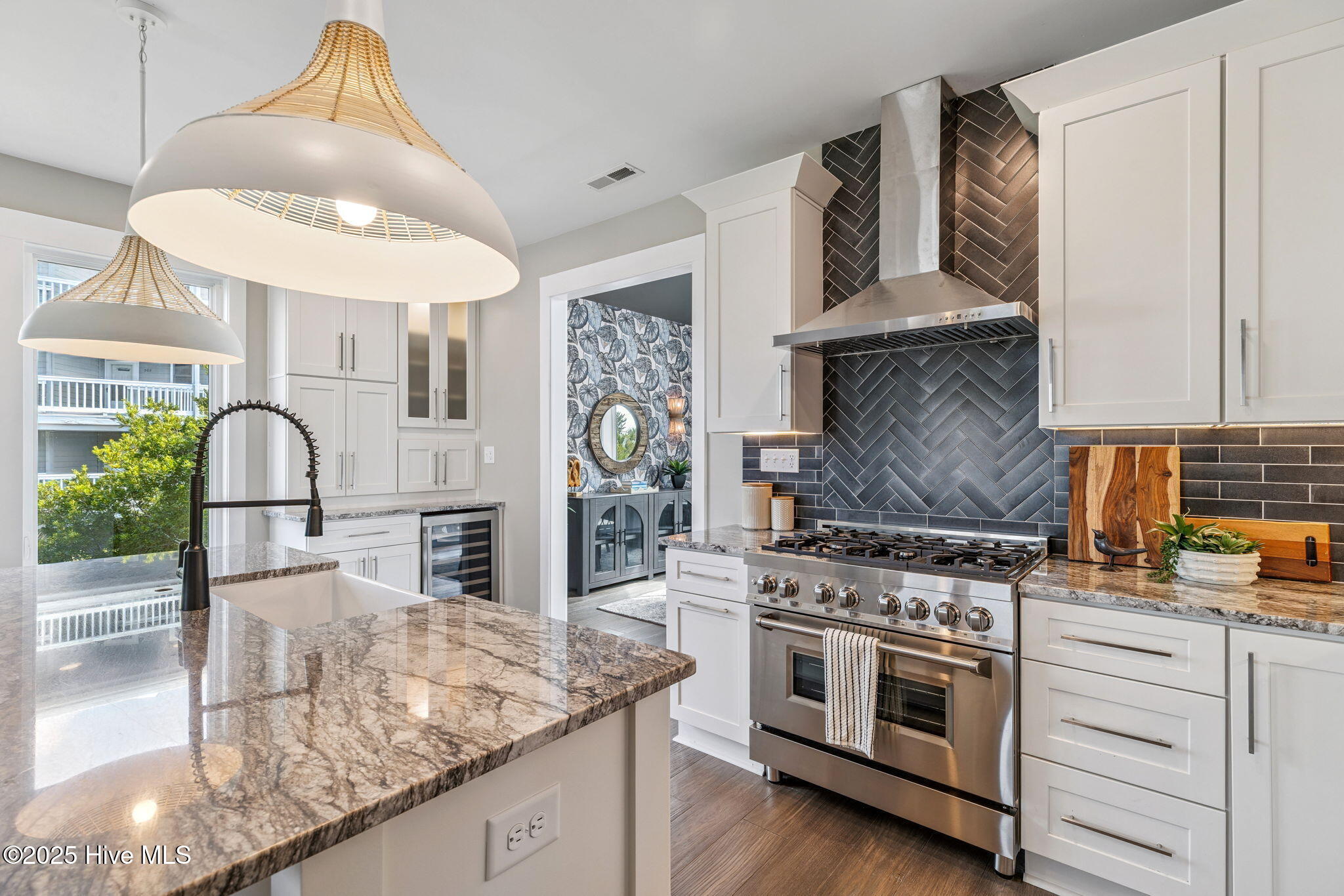 300 Georgia Avenue, Carolina Beach, NC, 28428