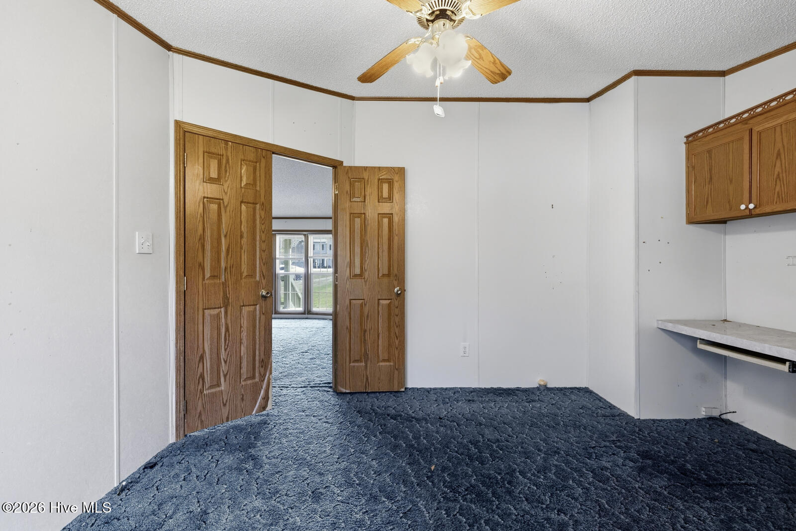 100561628 | Photo 18