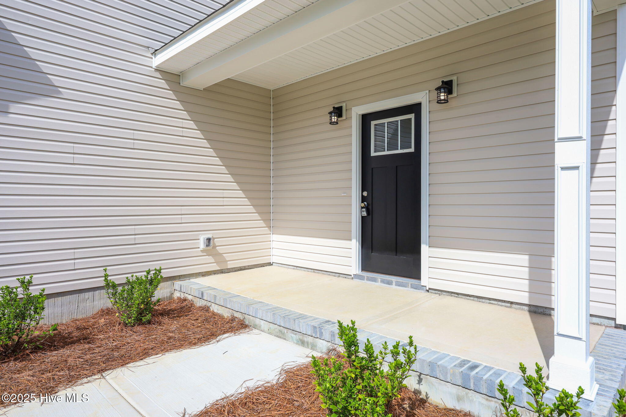 100504160 | Photo 37