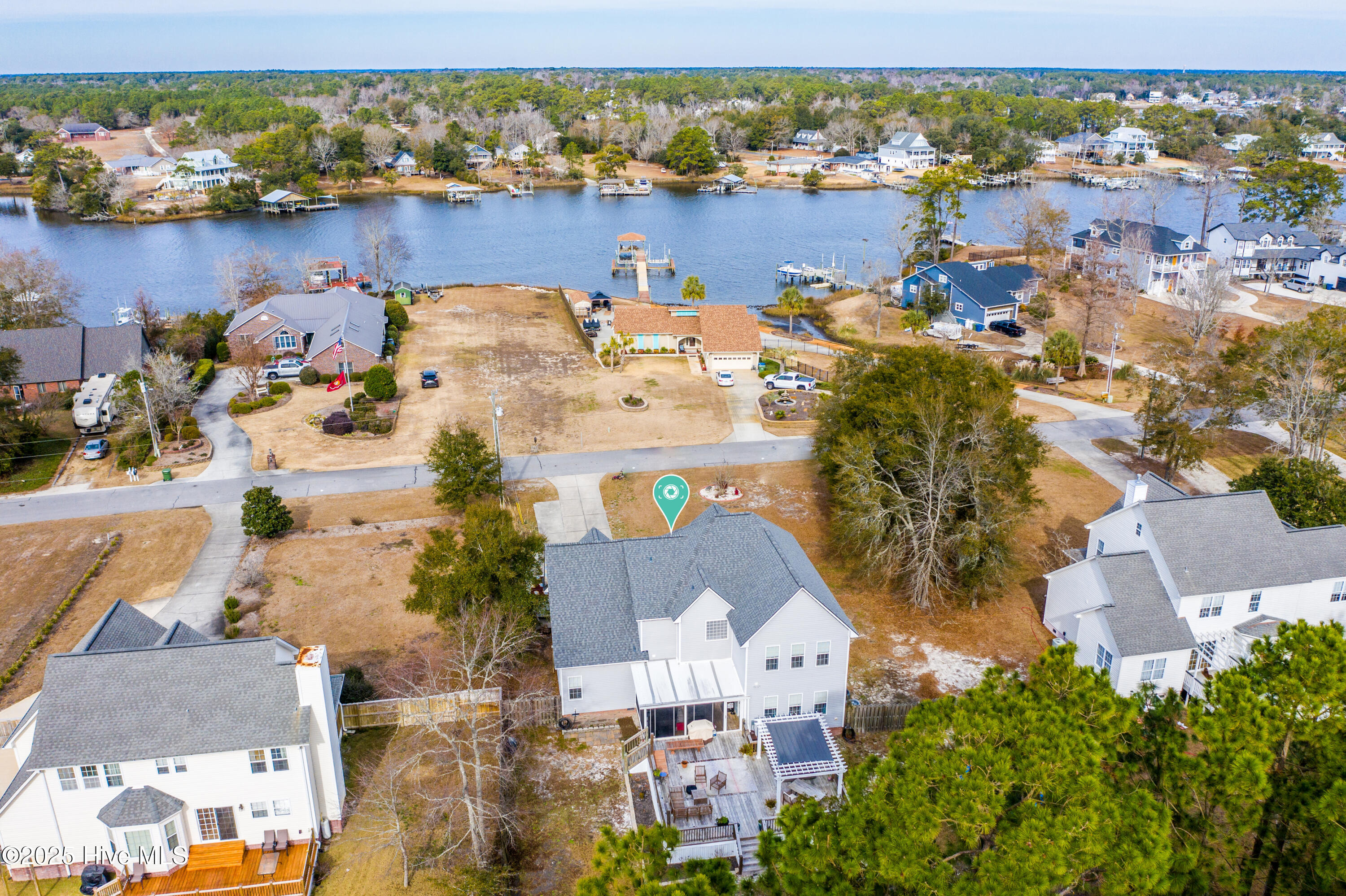 100550856 | Photo 39