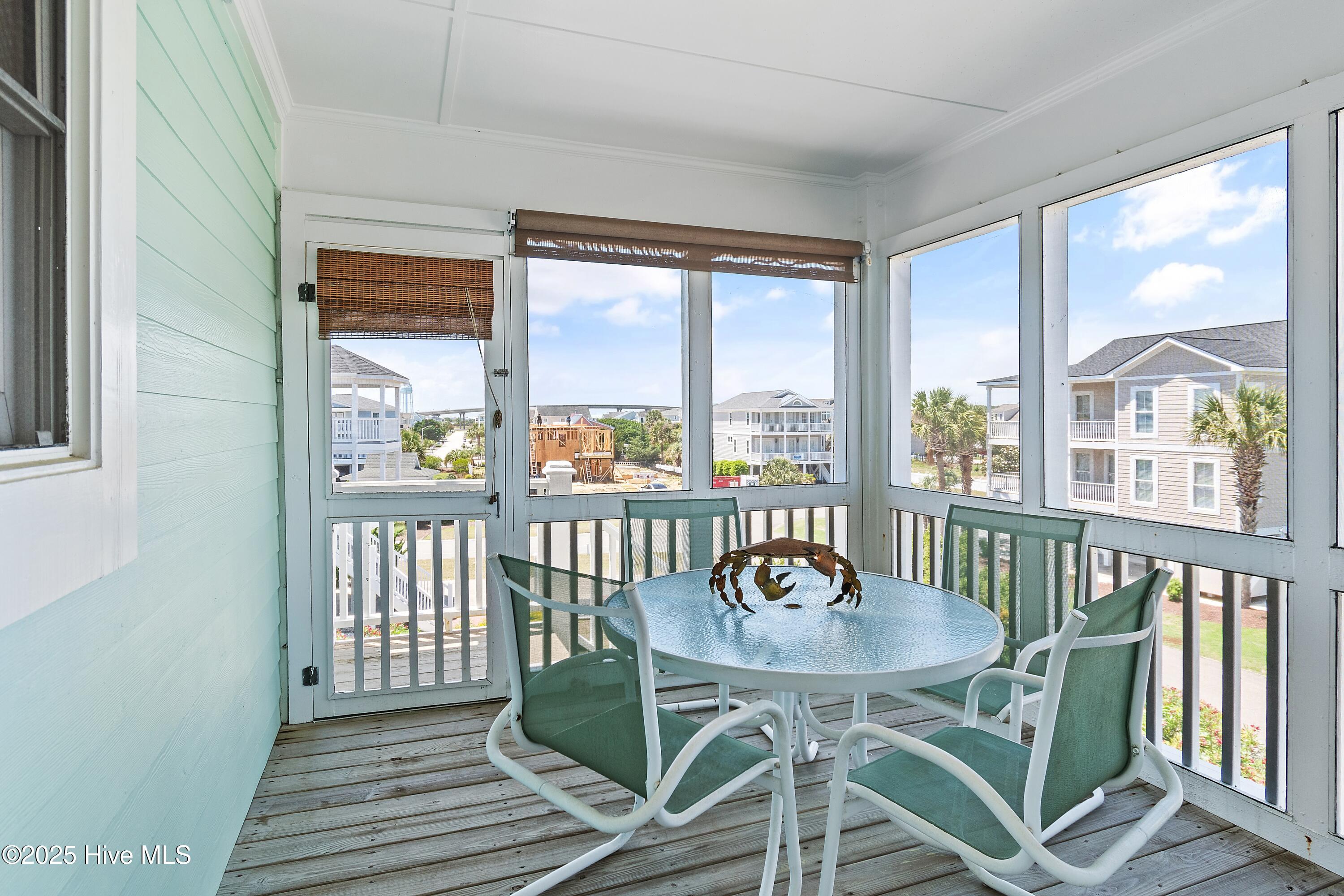 100552755 | Photo 17