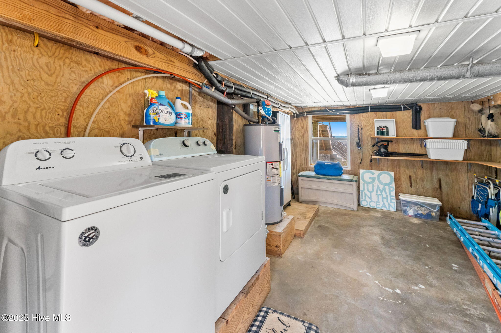 100492987 | Photo 28