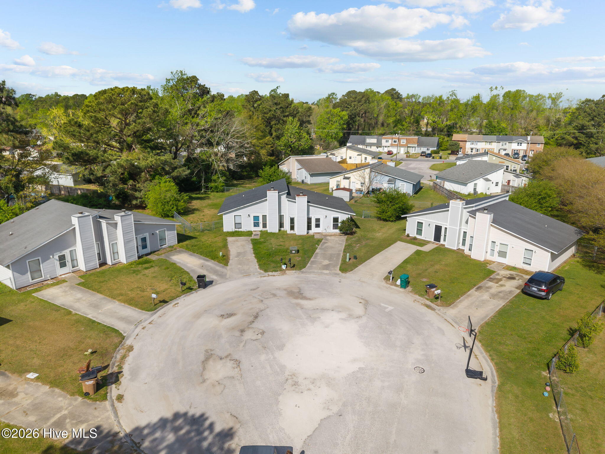 100565385 | Photo 36