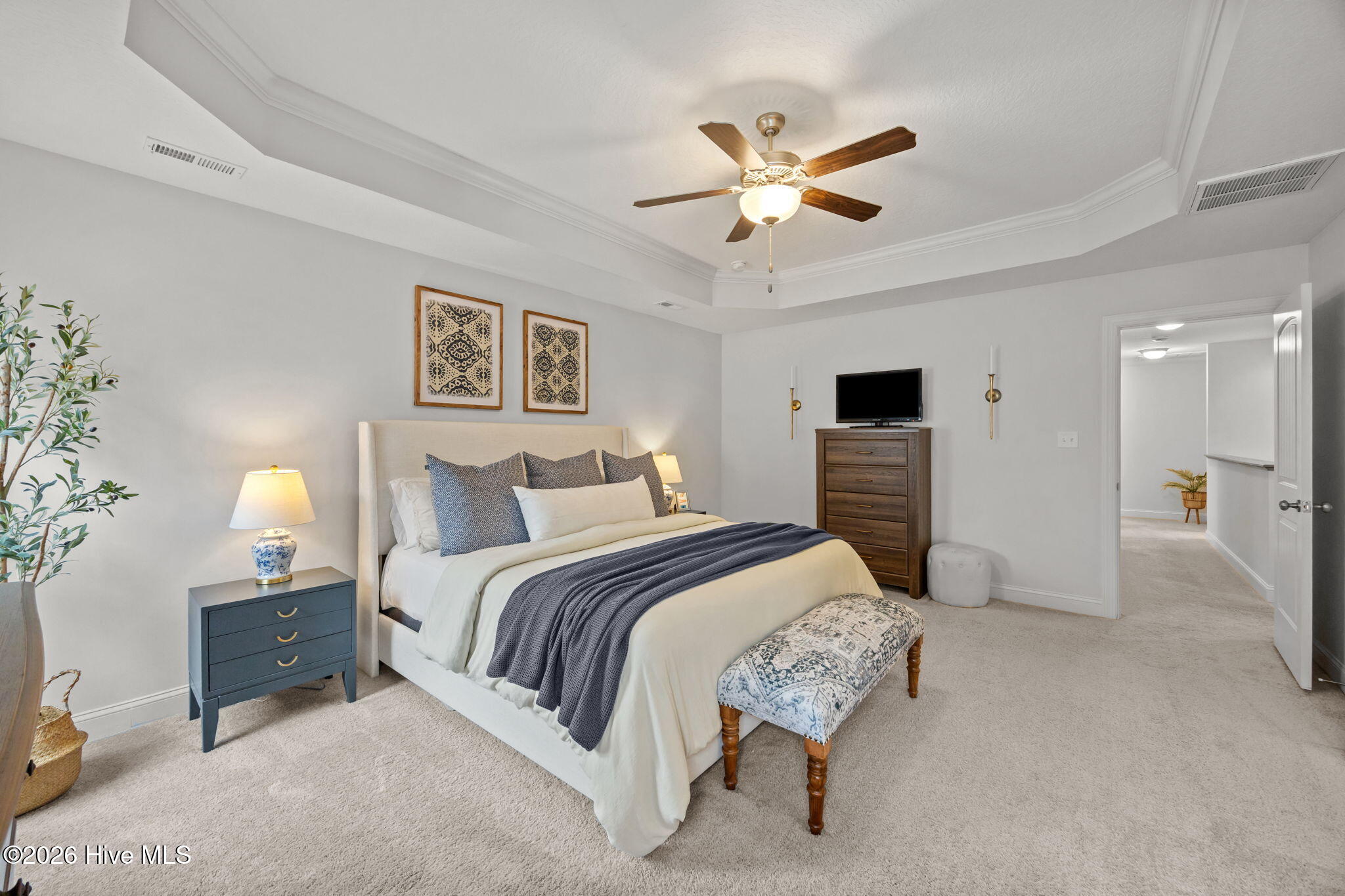 100555246 | Photo 24