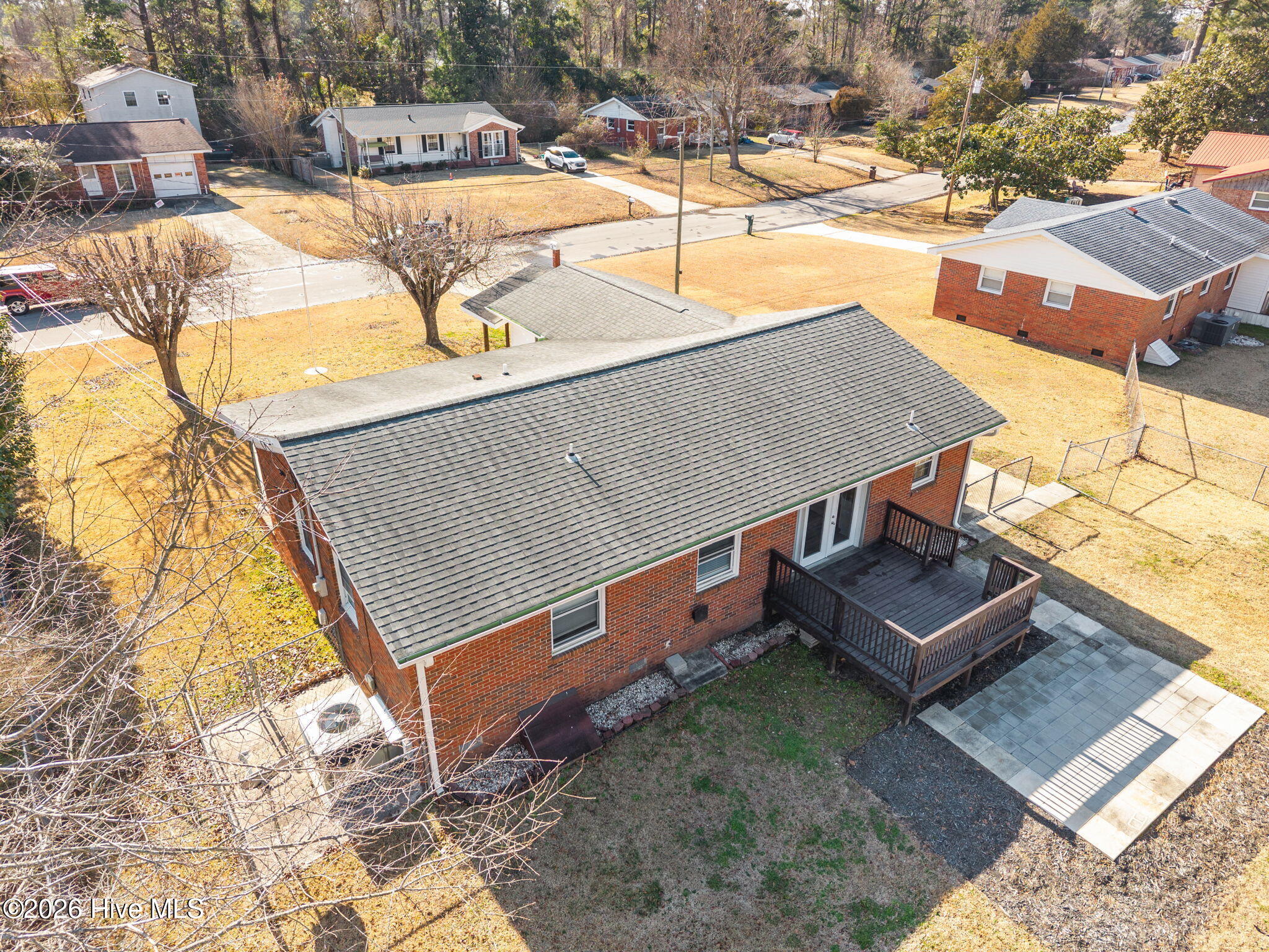 100554438 | Photo 33