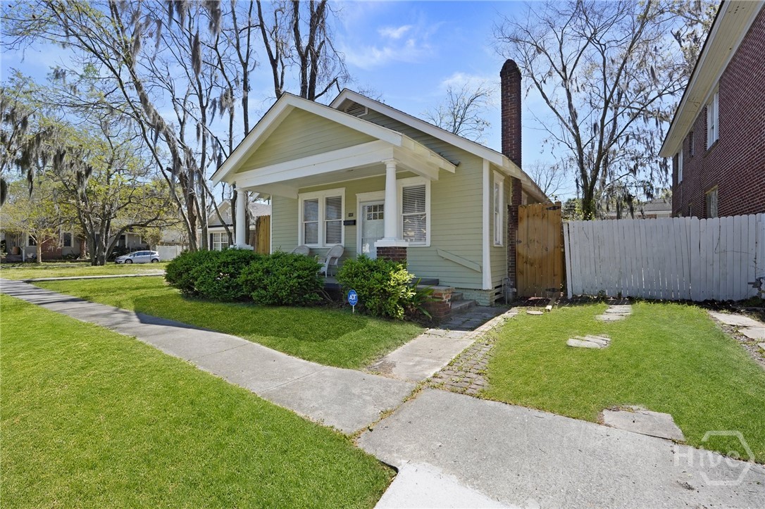 Property at 1231 42nd Street