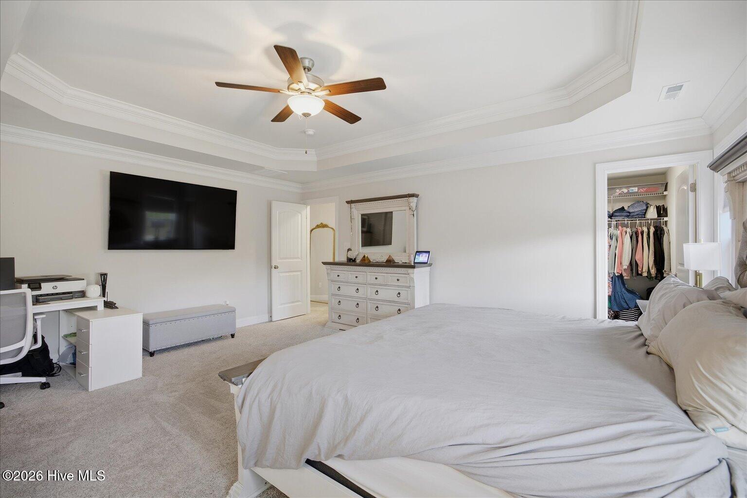 100564779 | Photo 37