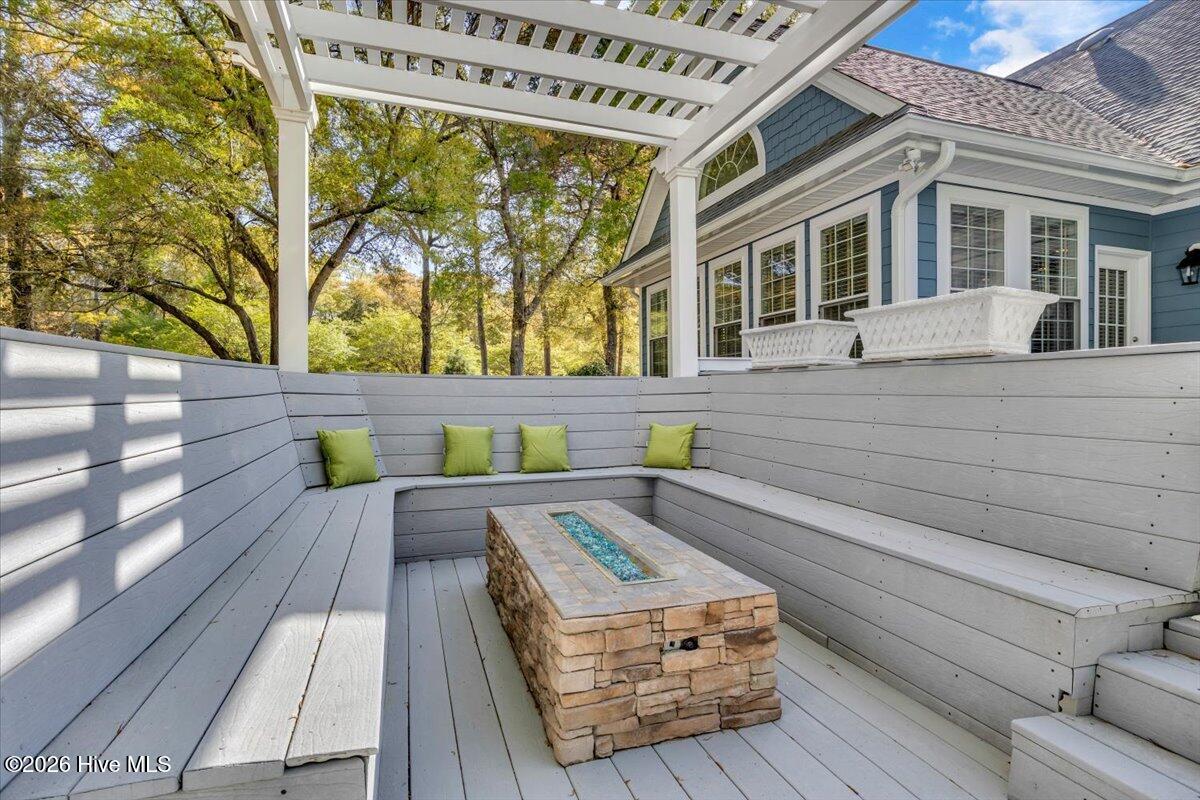 100567087 | Photo 87