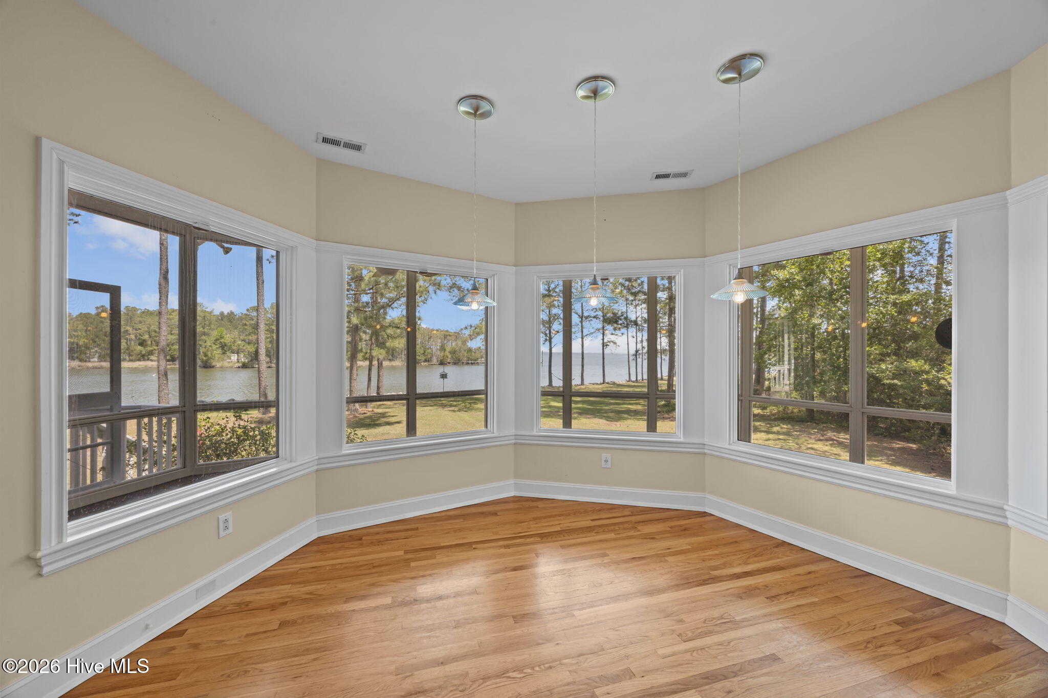 651 Quail Road,Merritt