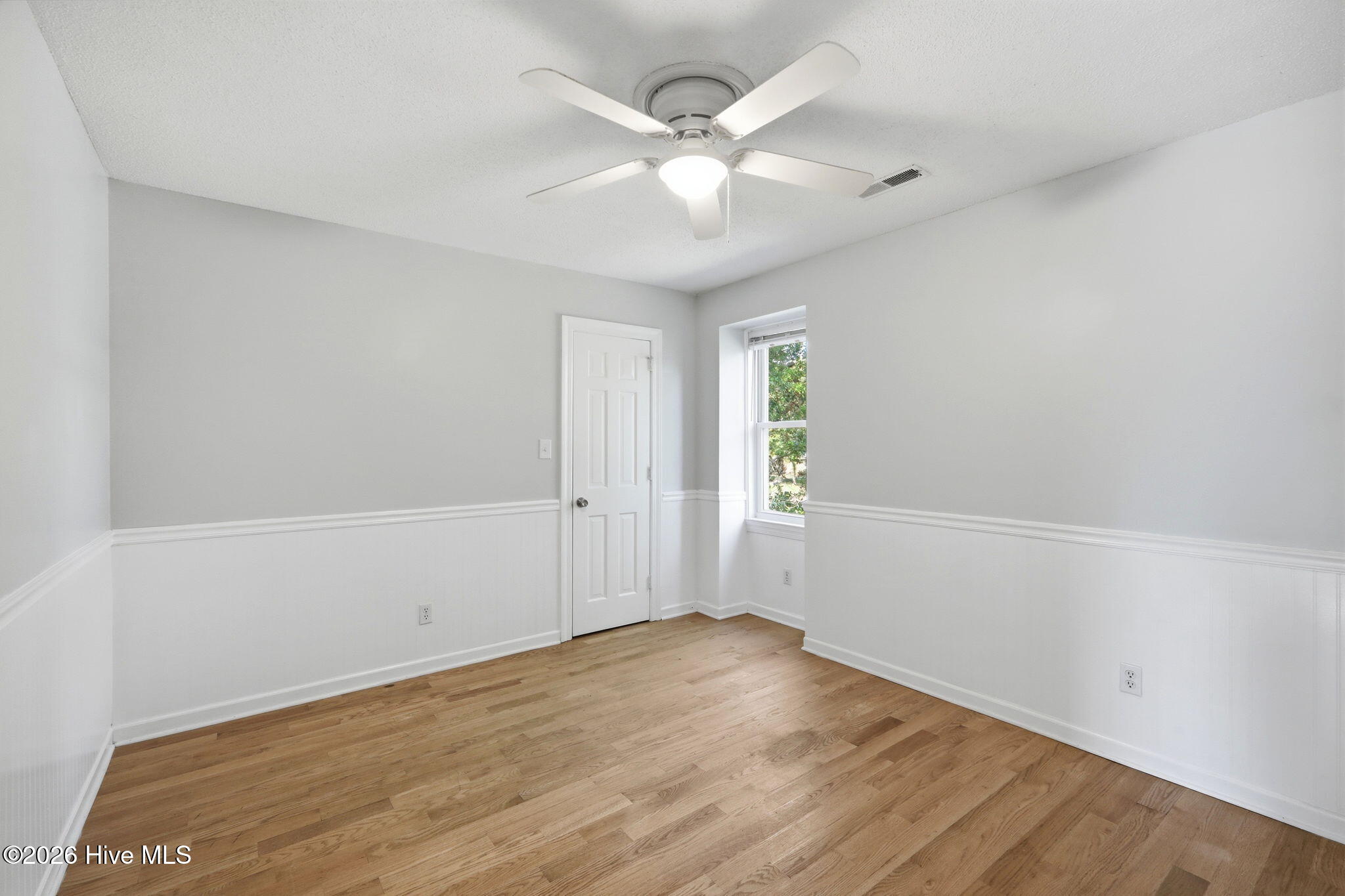 104 Gull Harbor Drive,Newport