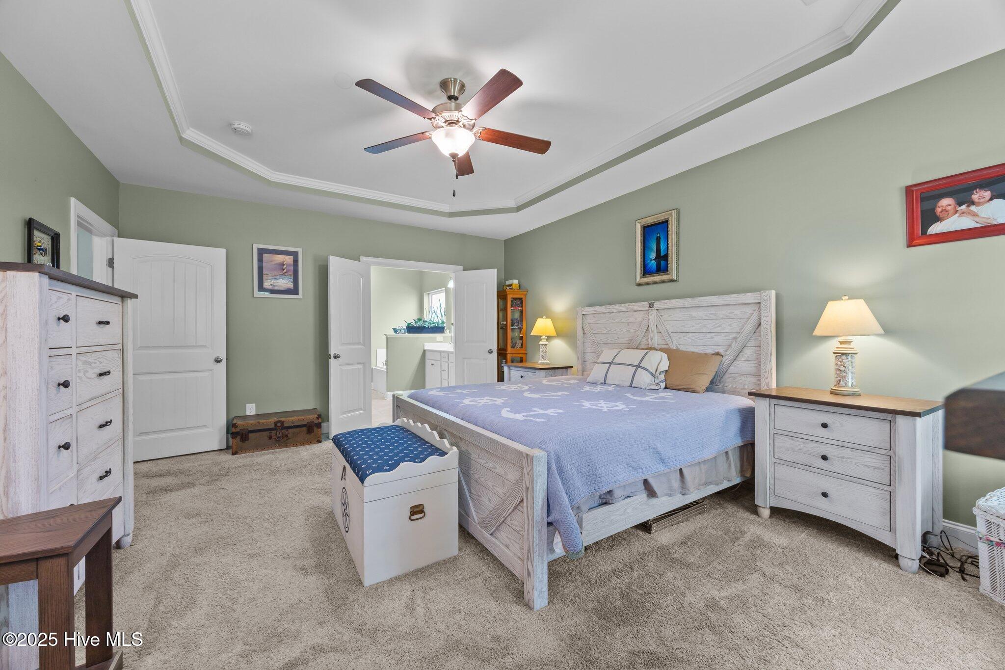 100518510 | Photo 17