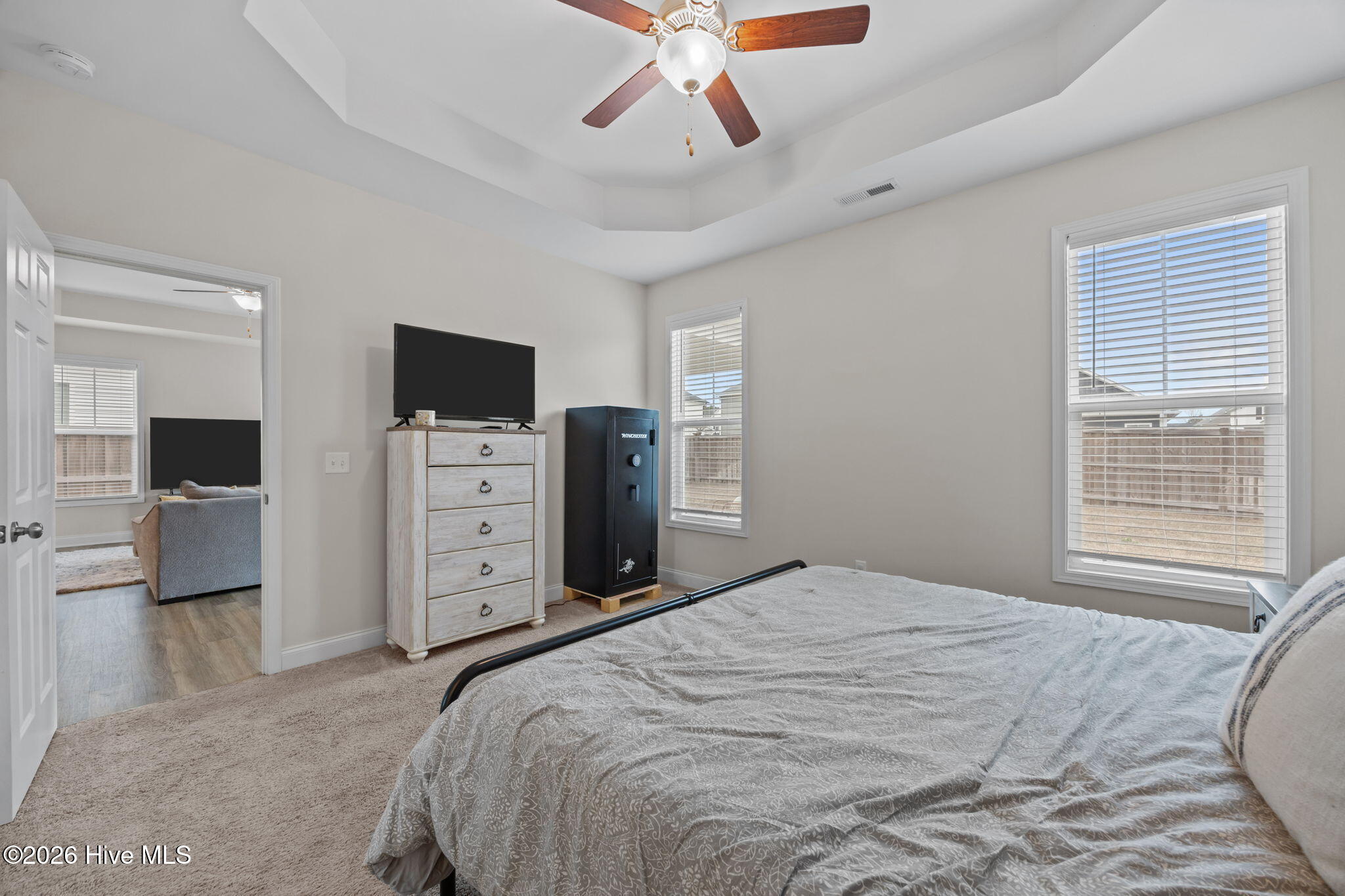 100552532 | Photo 22