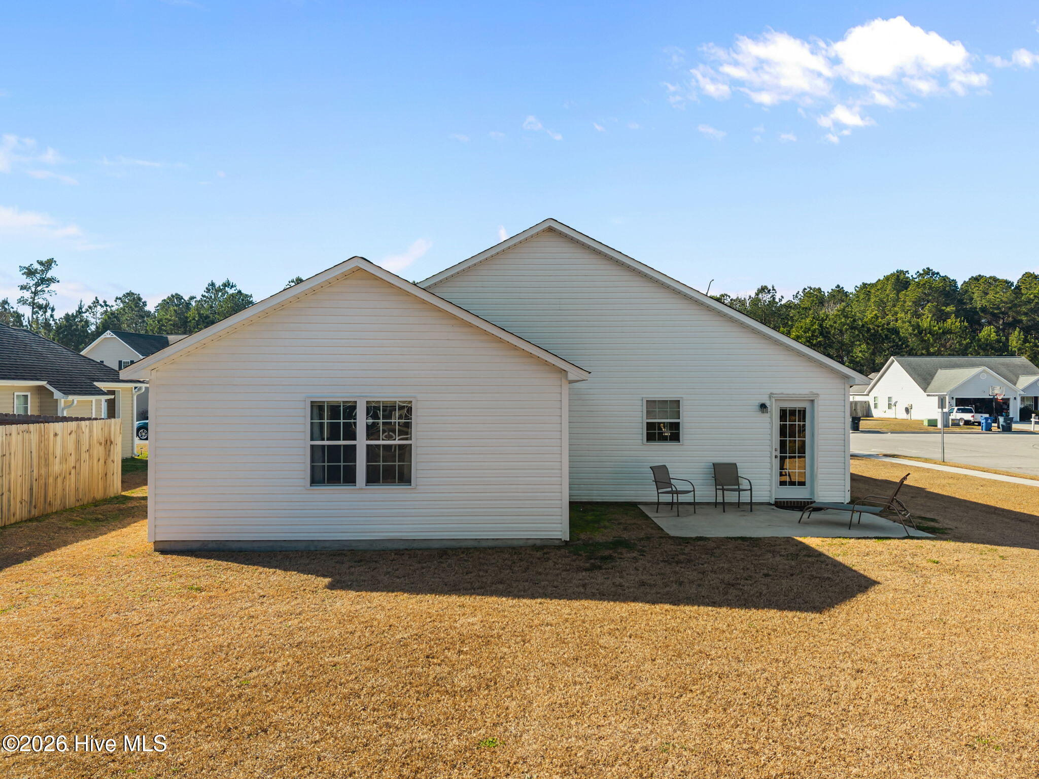 100550942 | Photo 38