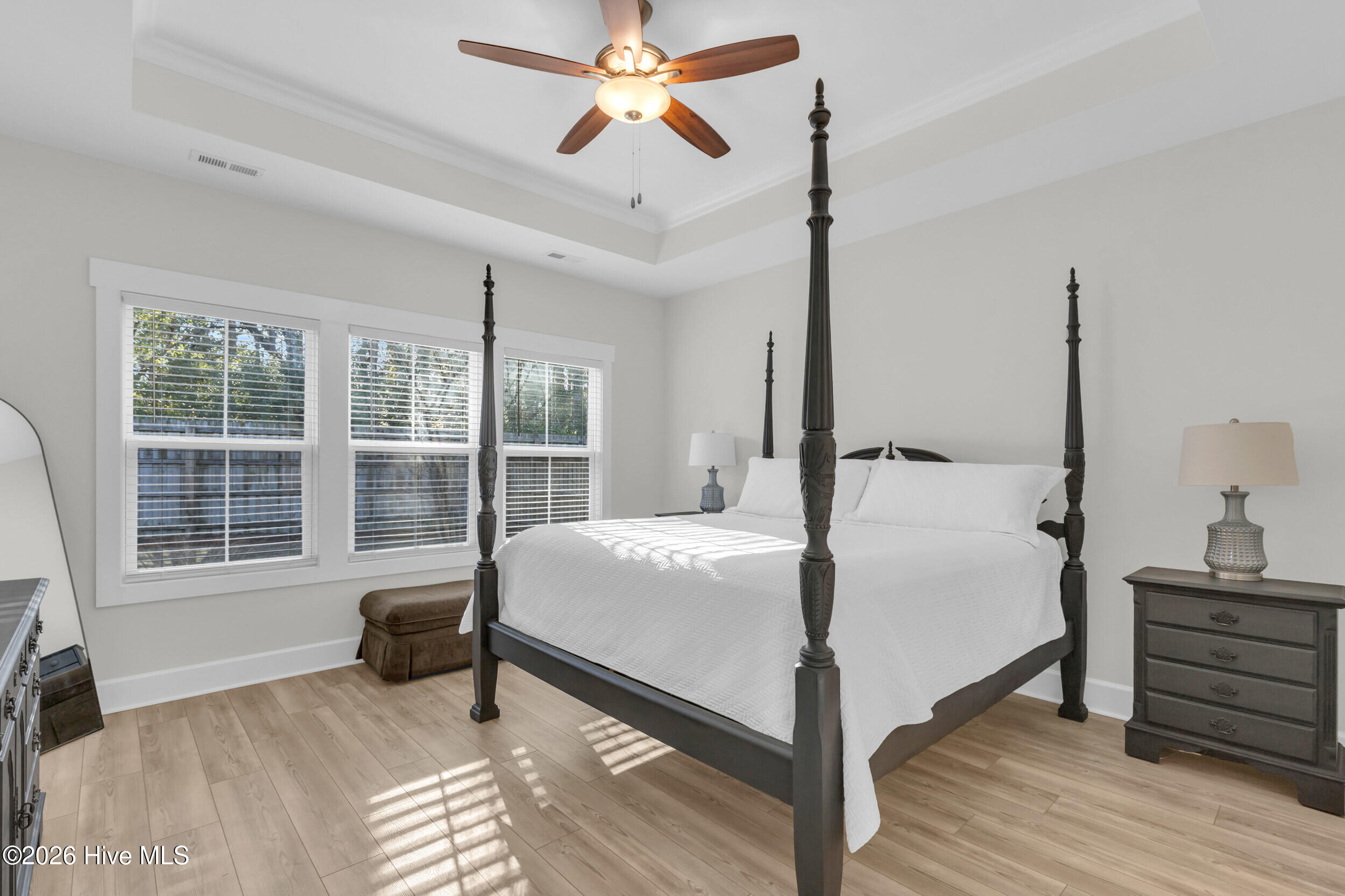 100550757 | Photo 17