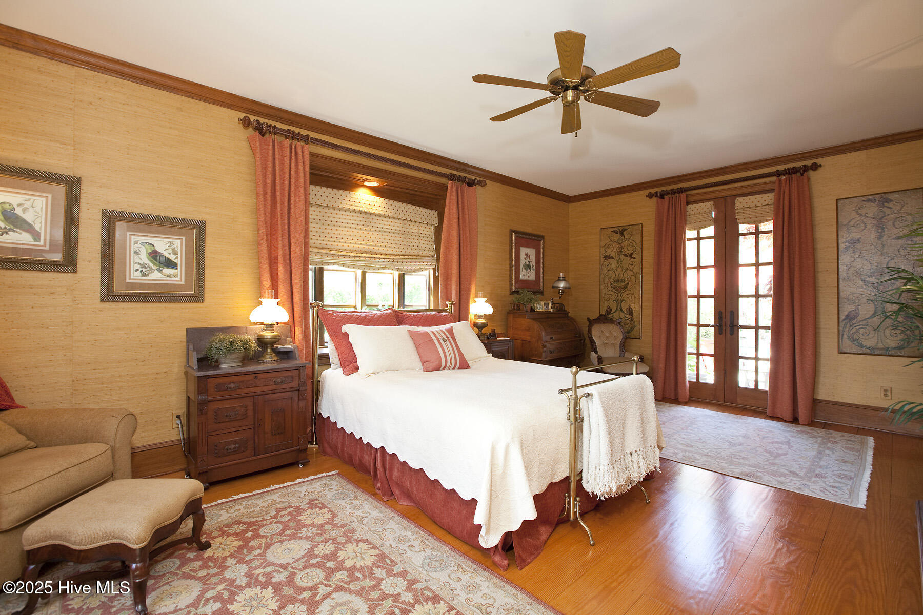 100560338 | Photo 60