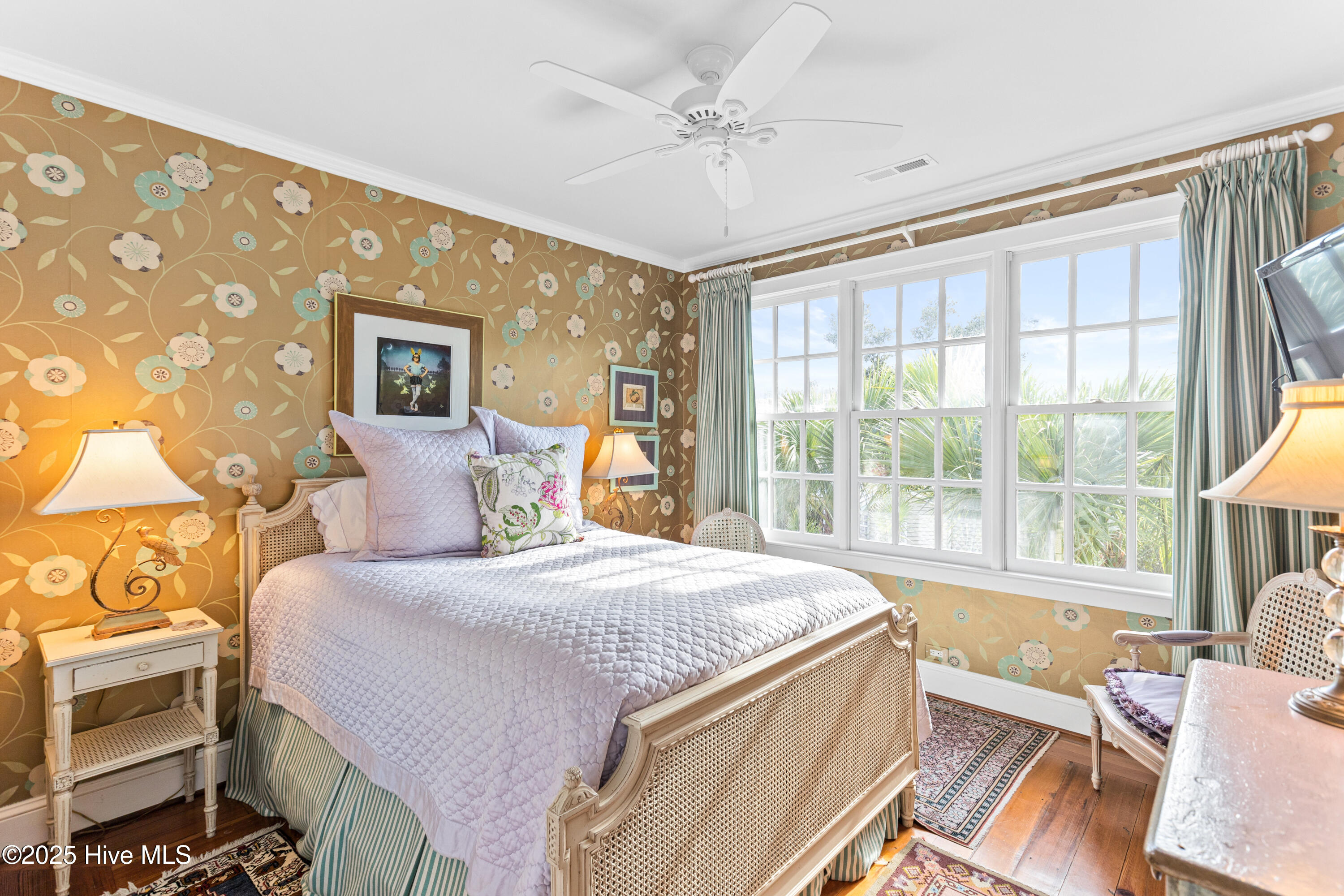 100531454 | Photo 39