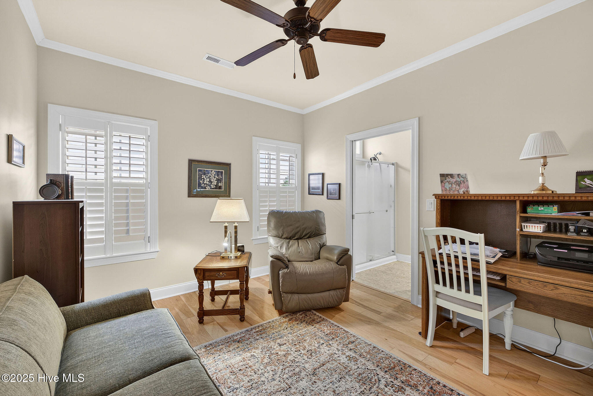 100544903 | Photo 29