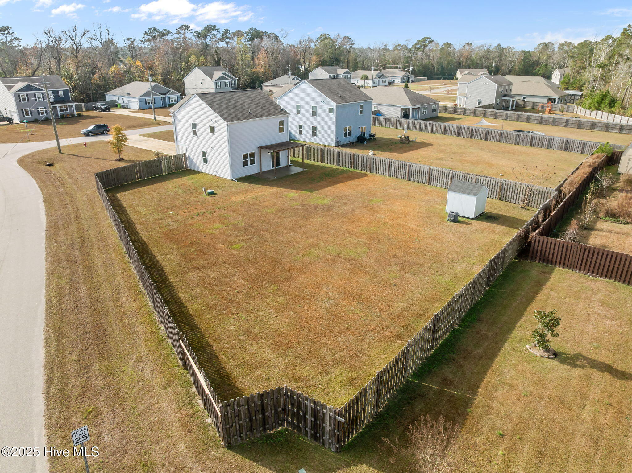 100536149 | Photo 30