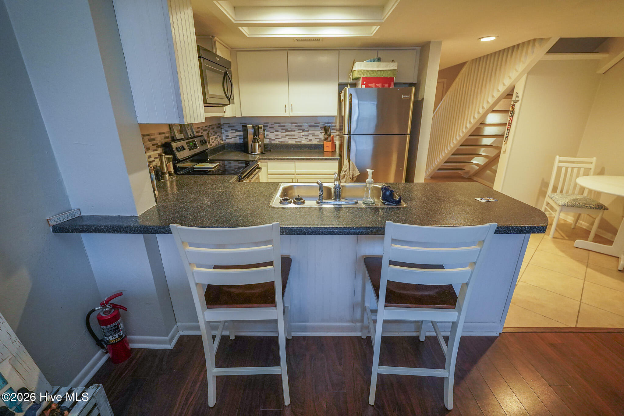 100519884 | Photo 16