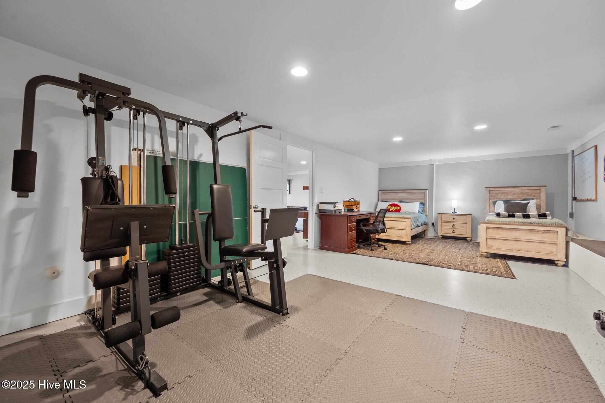 100517734 | Photo 66