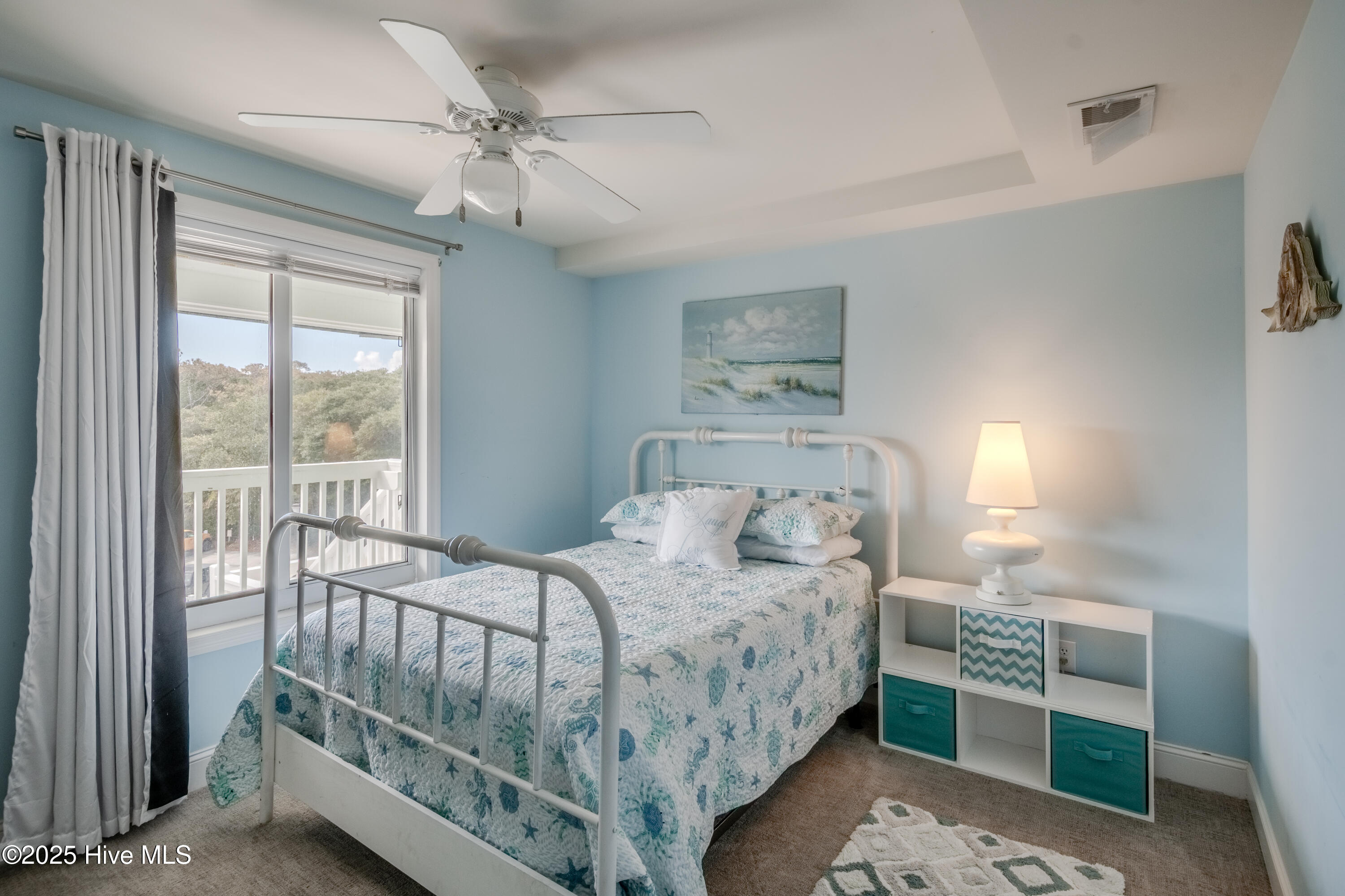 100535213 | Photo 25