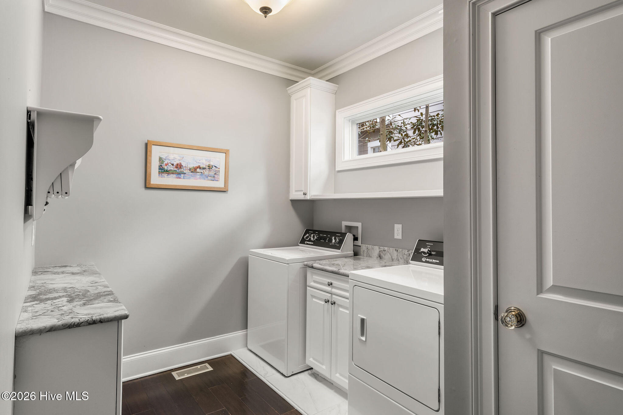 100553604 | Photo 67