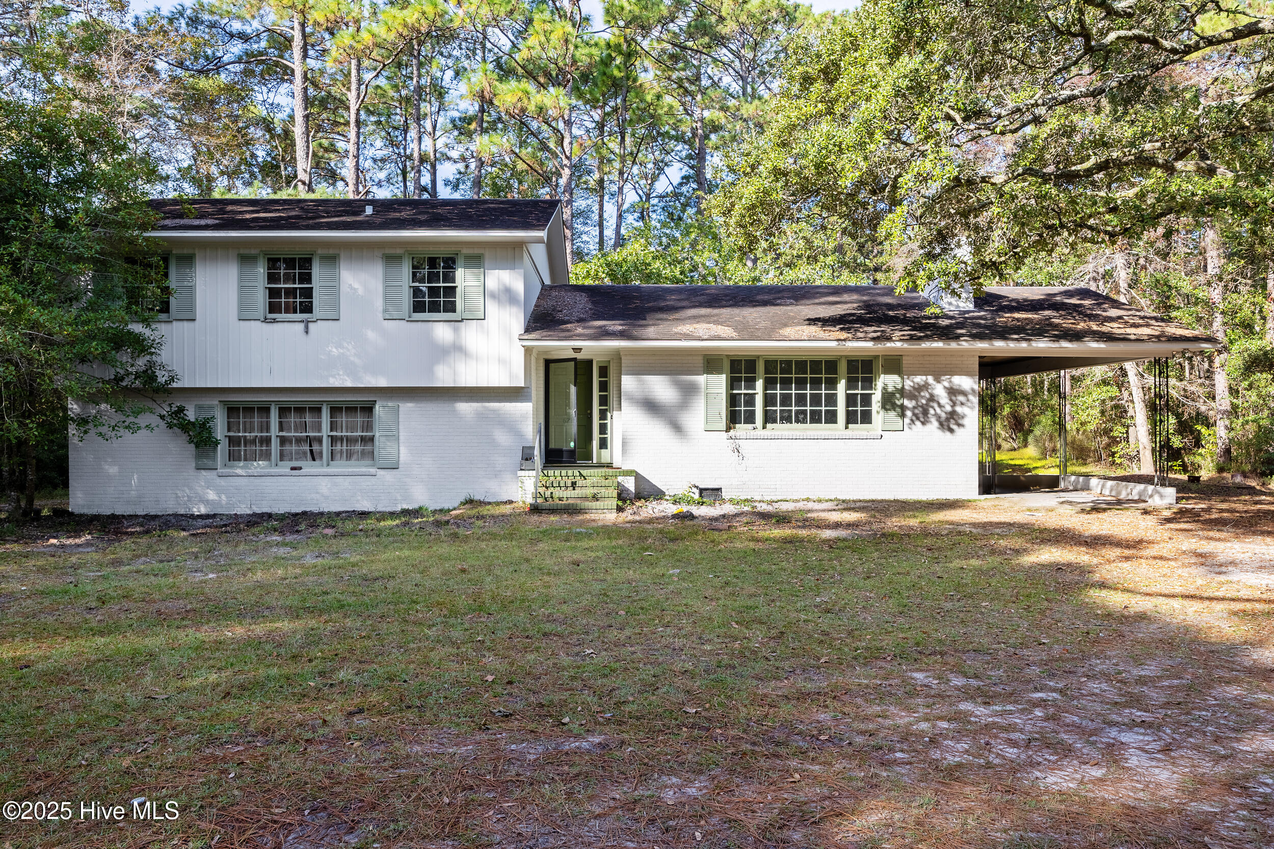 Homes for sale in Wilmington, NC | 6216 Fox Run Rd, Wilmington, NC 28409 | MLS# 100539652