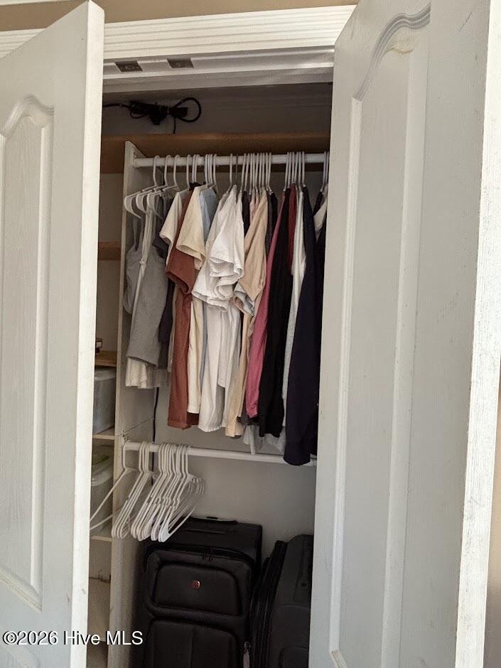 100564772 | Photo 13