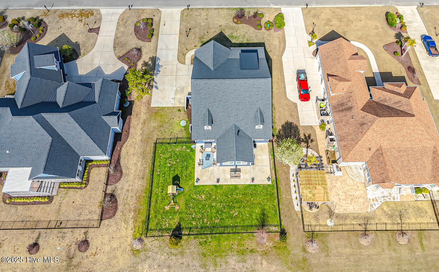 100547229 | Photo 57