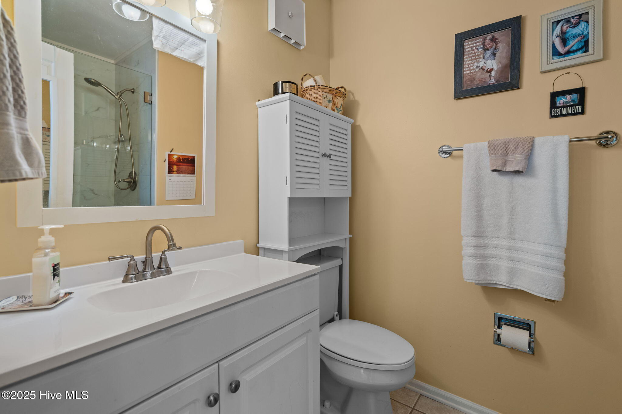 100538407 | Photo 18