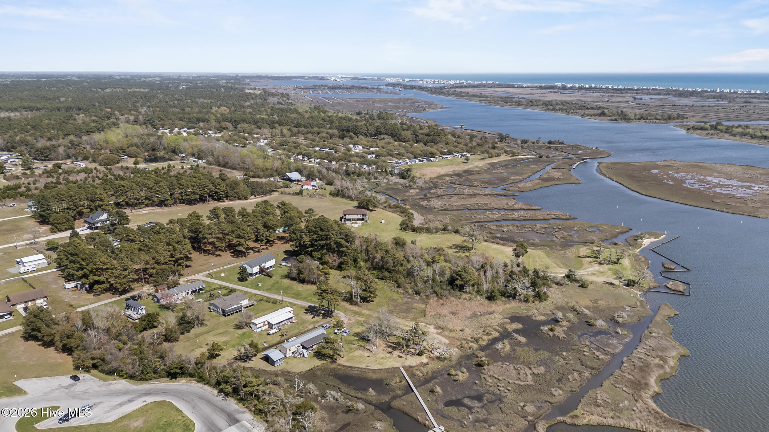 100563566 | Photo 13