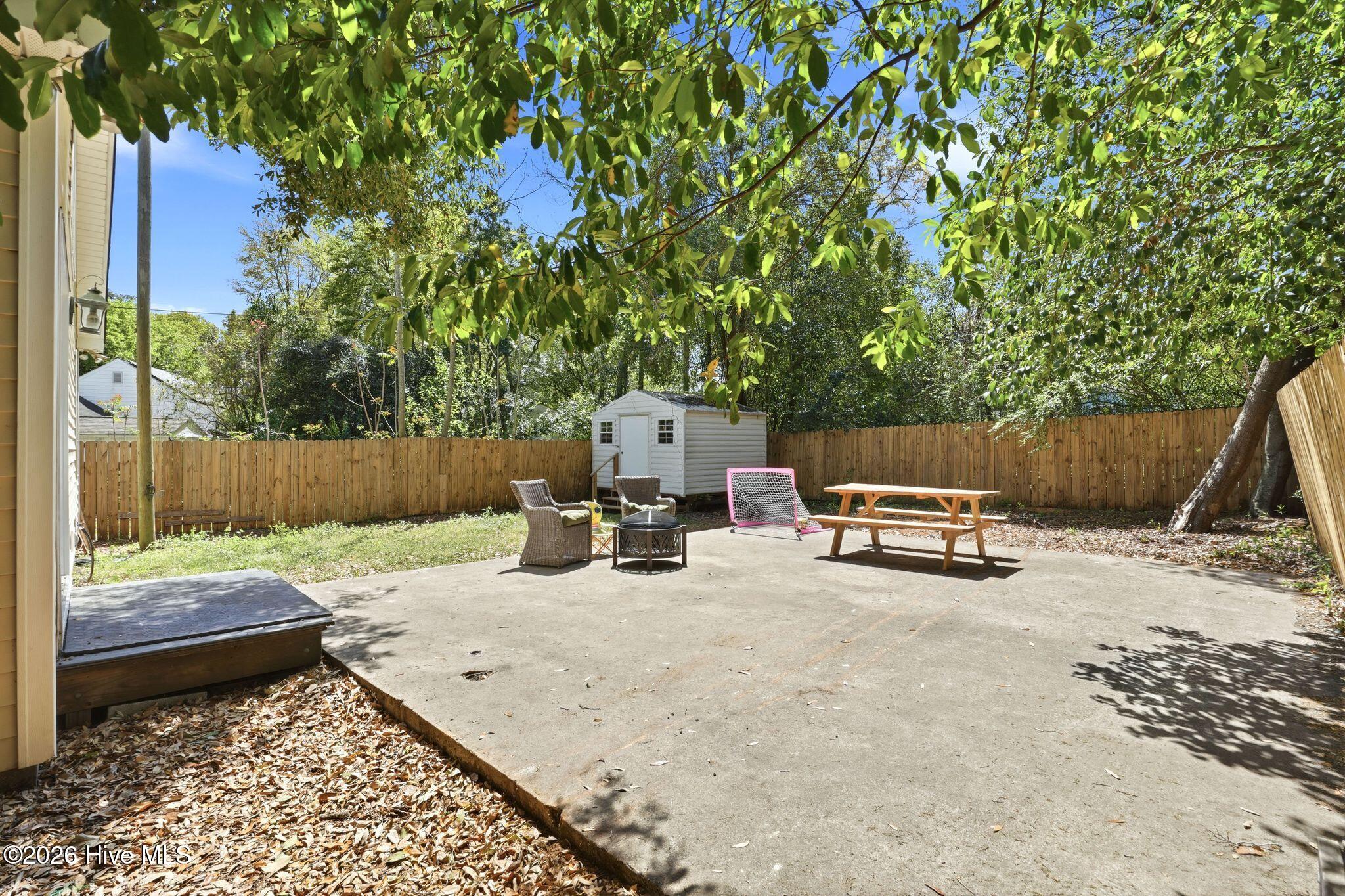 100564510 | Photo 55