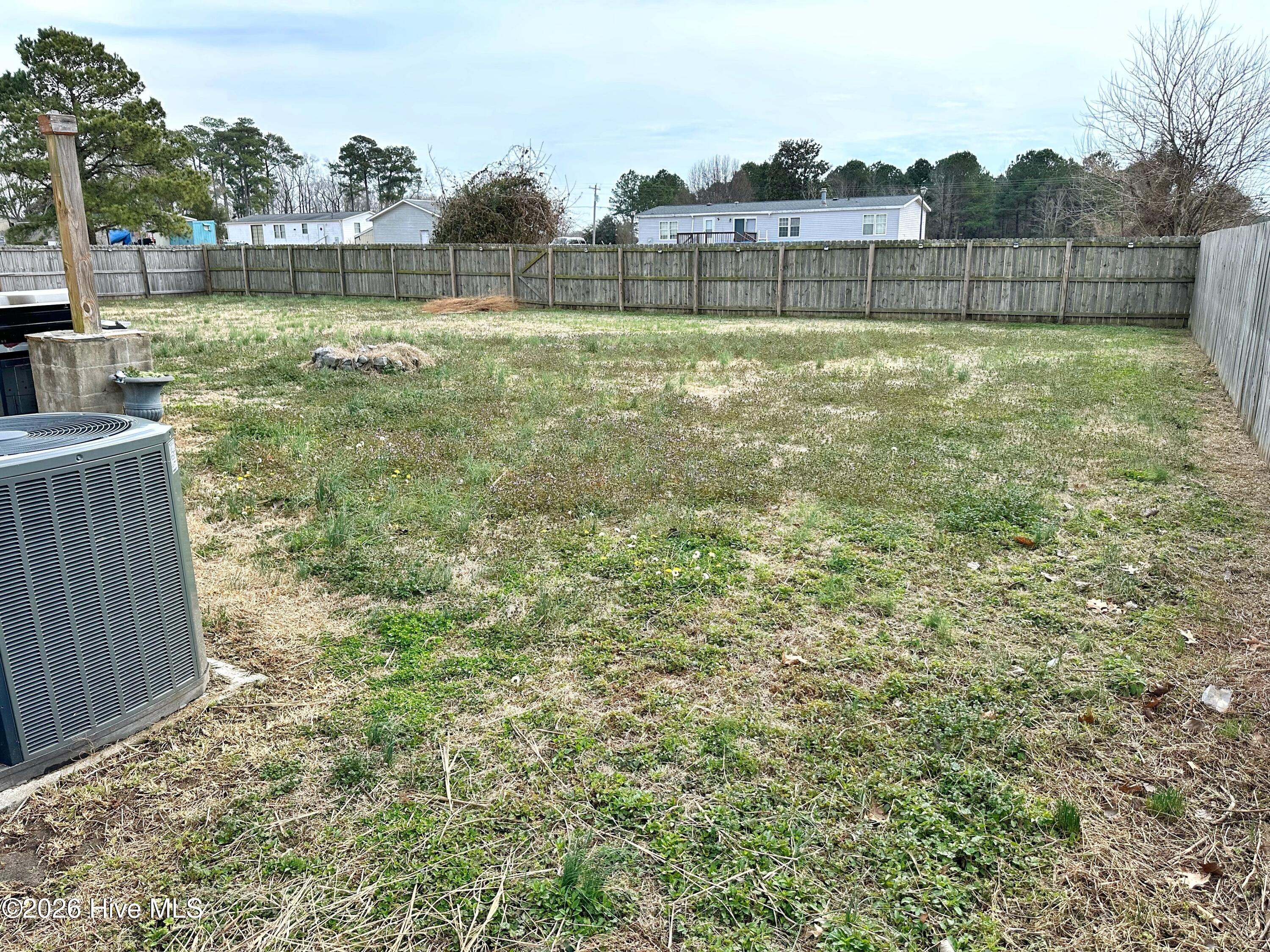 100556264 | Photo 27