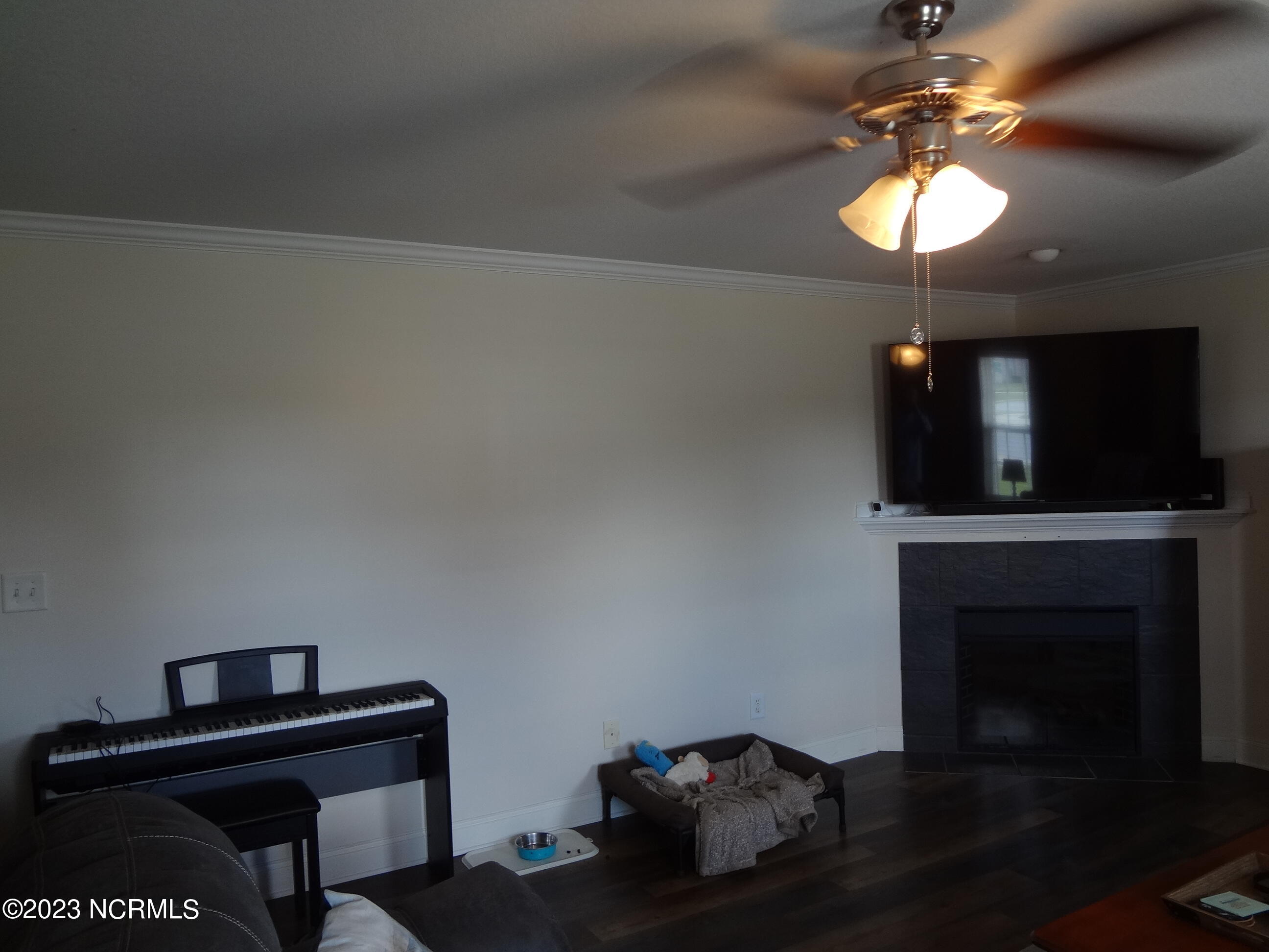 205 South Pointe Drive UNIT B, Winterville, NC, 28590