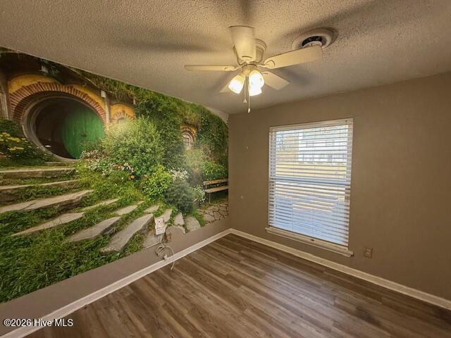 100553757 | Photo 16