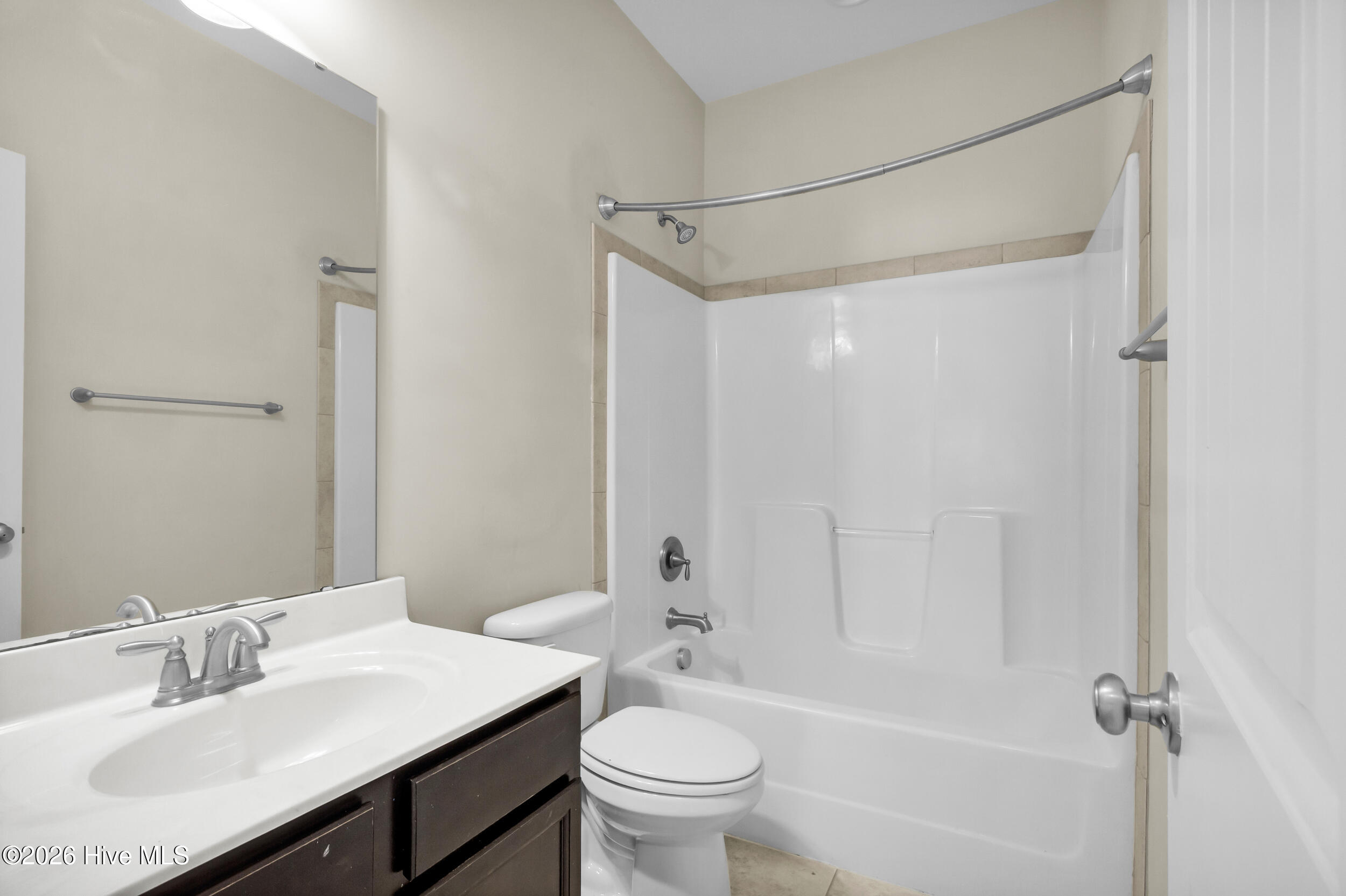 100557134 | Photo 19