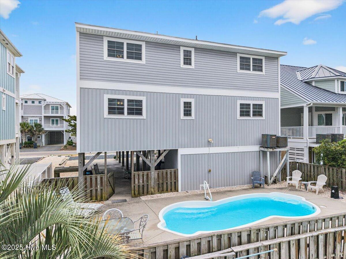 100531242 | Photo 54