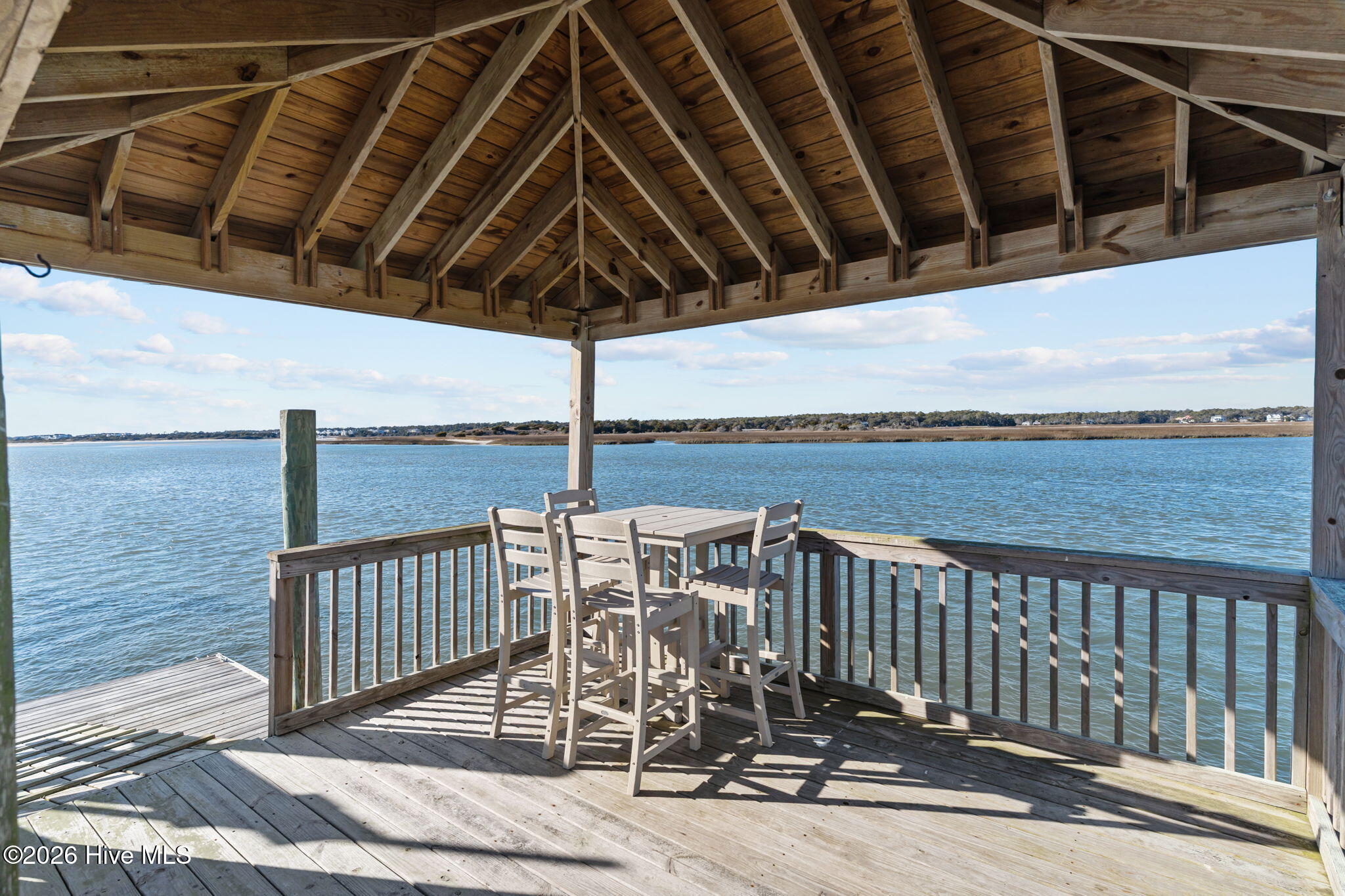 100554920 | Photo 53