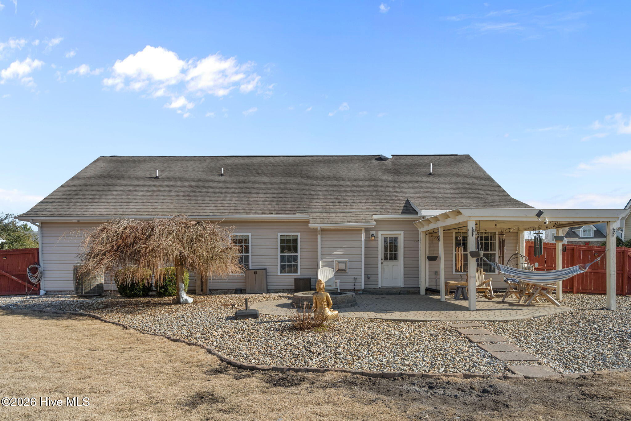 100547536 | Photo 53