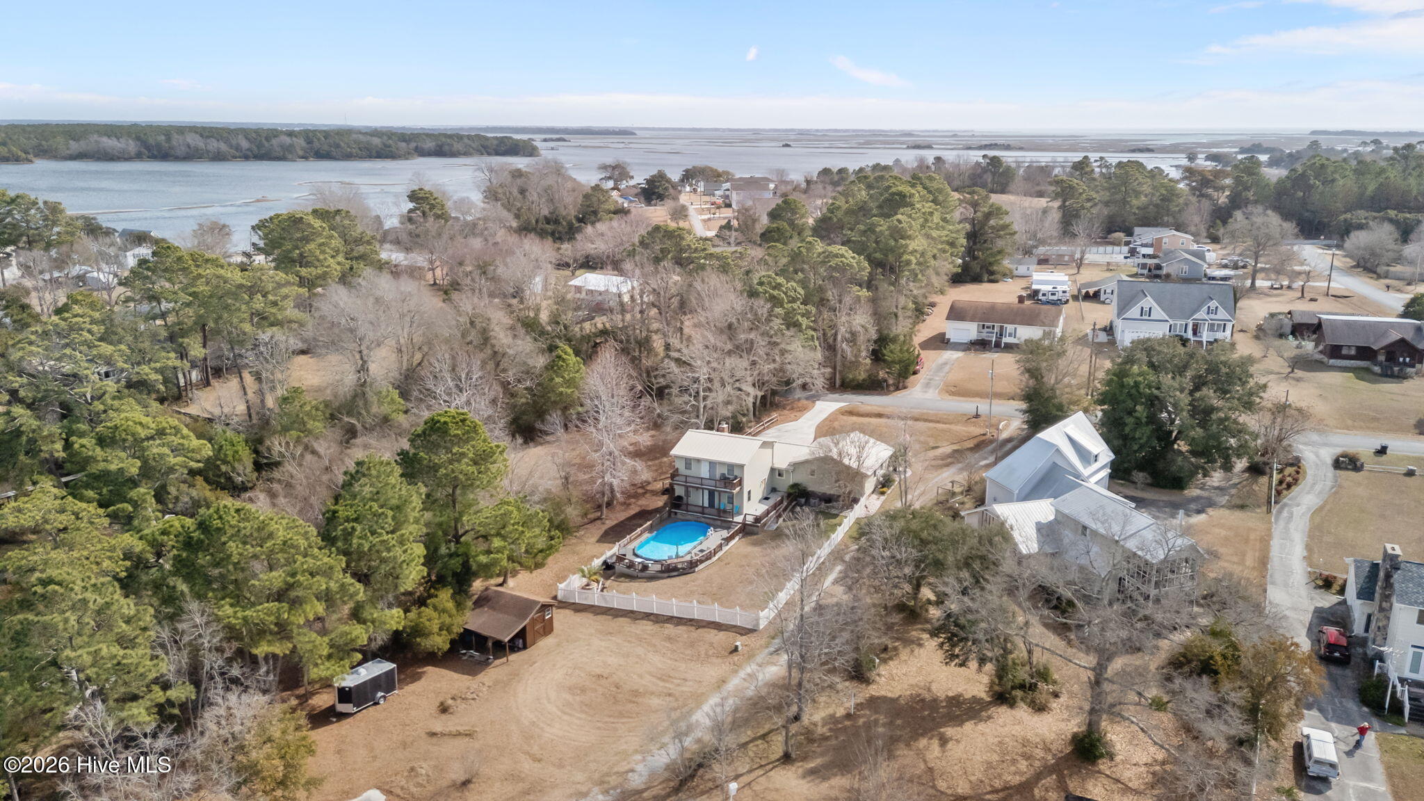 100558947 | Photo 50