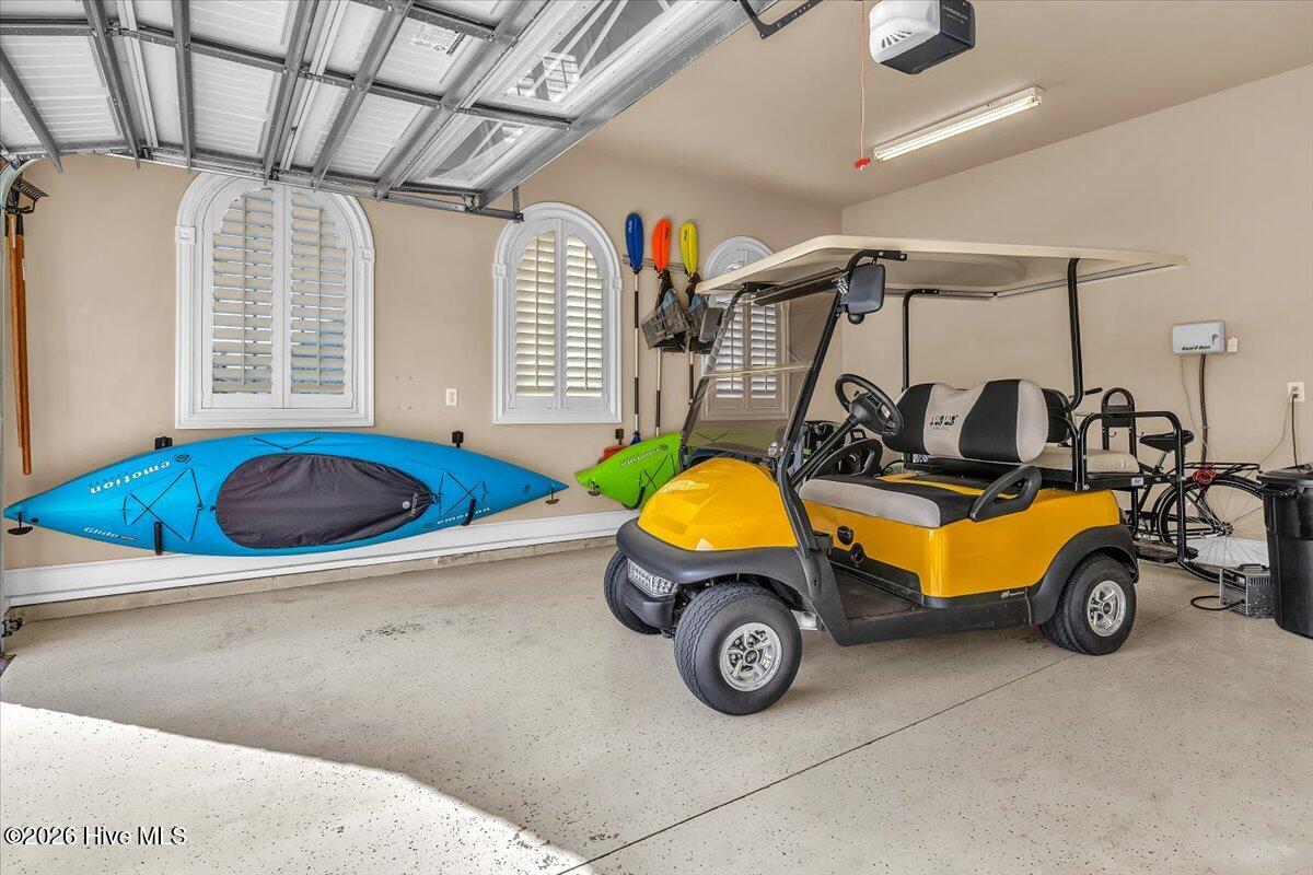 100553917 | Photo 66