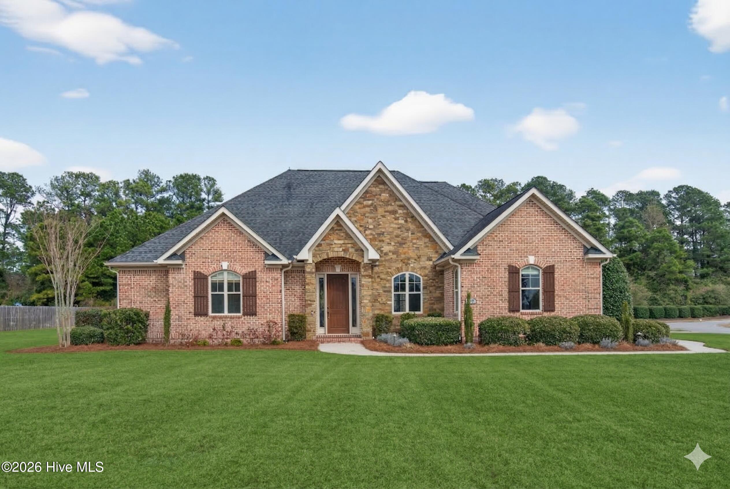 100555783 | Photo 19