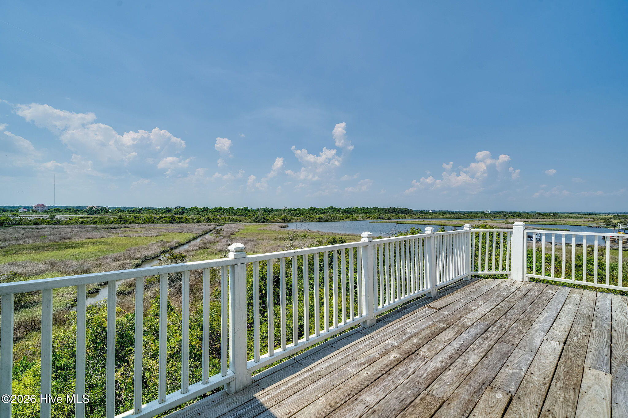114 Calinda Cay Court,North Topsail Beach