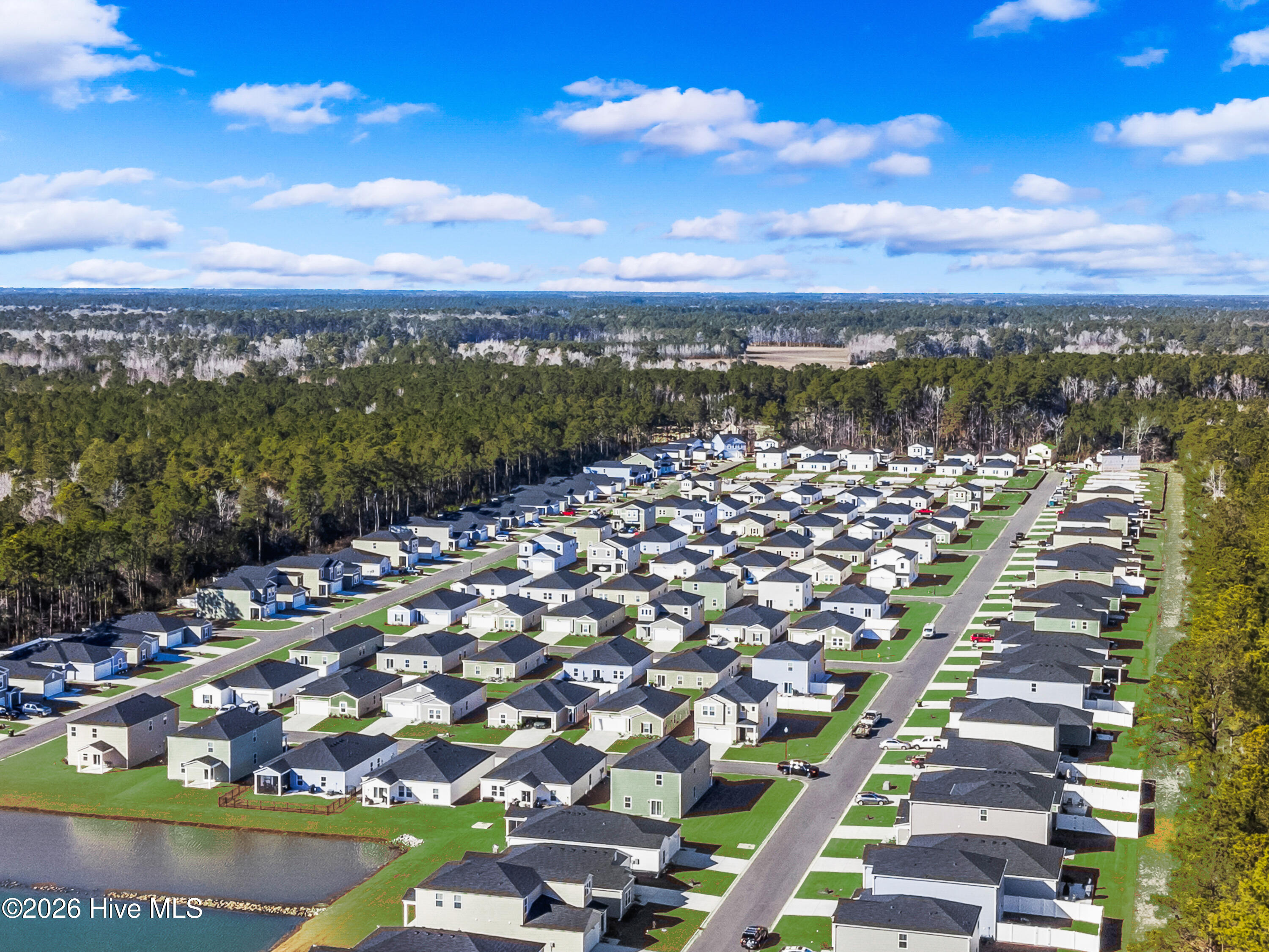 100557776 | Photo 23