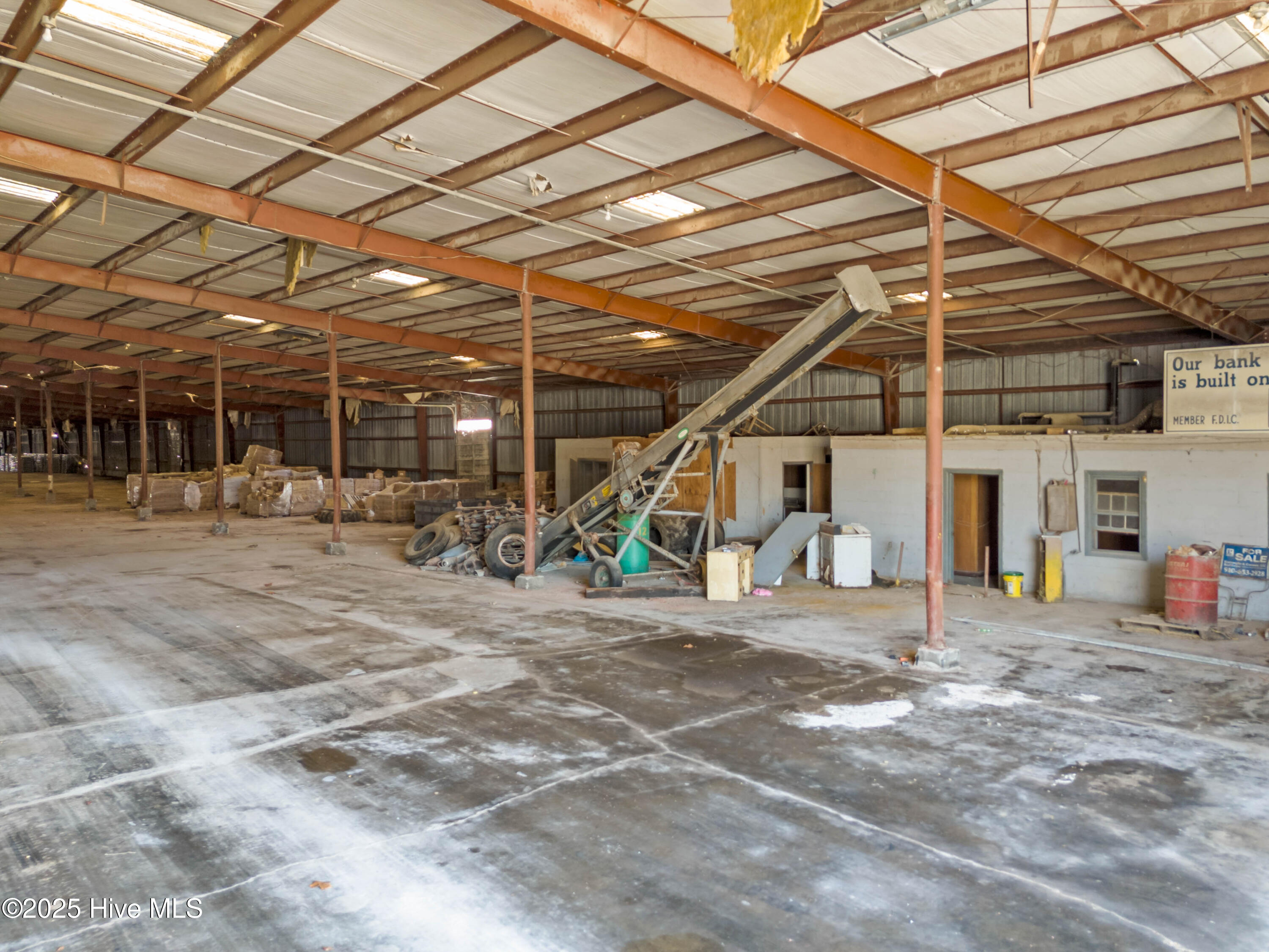 211 S Canal Street, Whiteville, NC, 28472